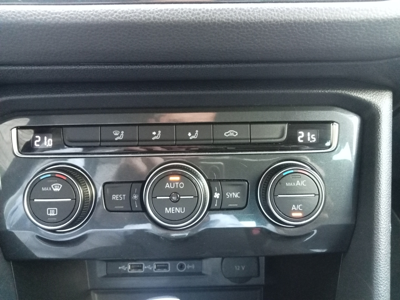 Volkswagen Tiguan 20