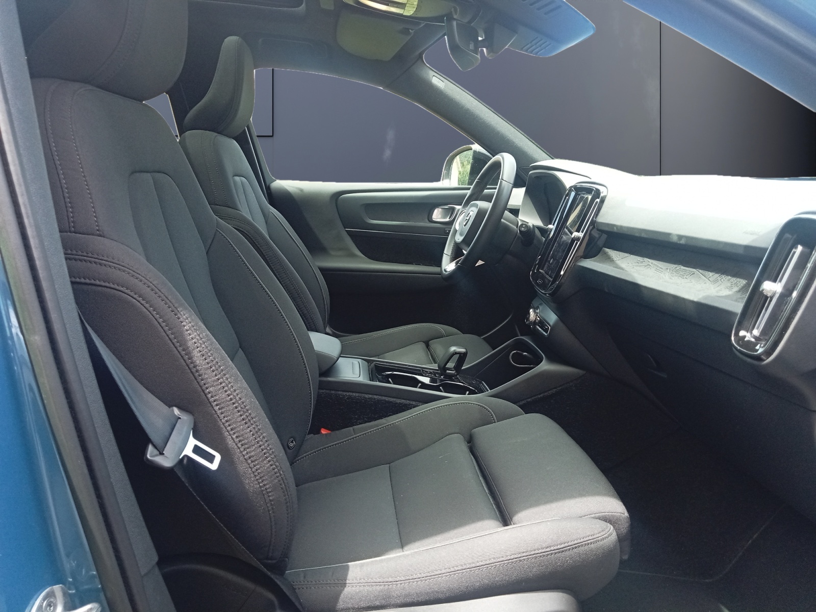 Volvo Xc40 13
