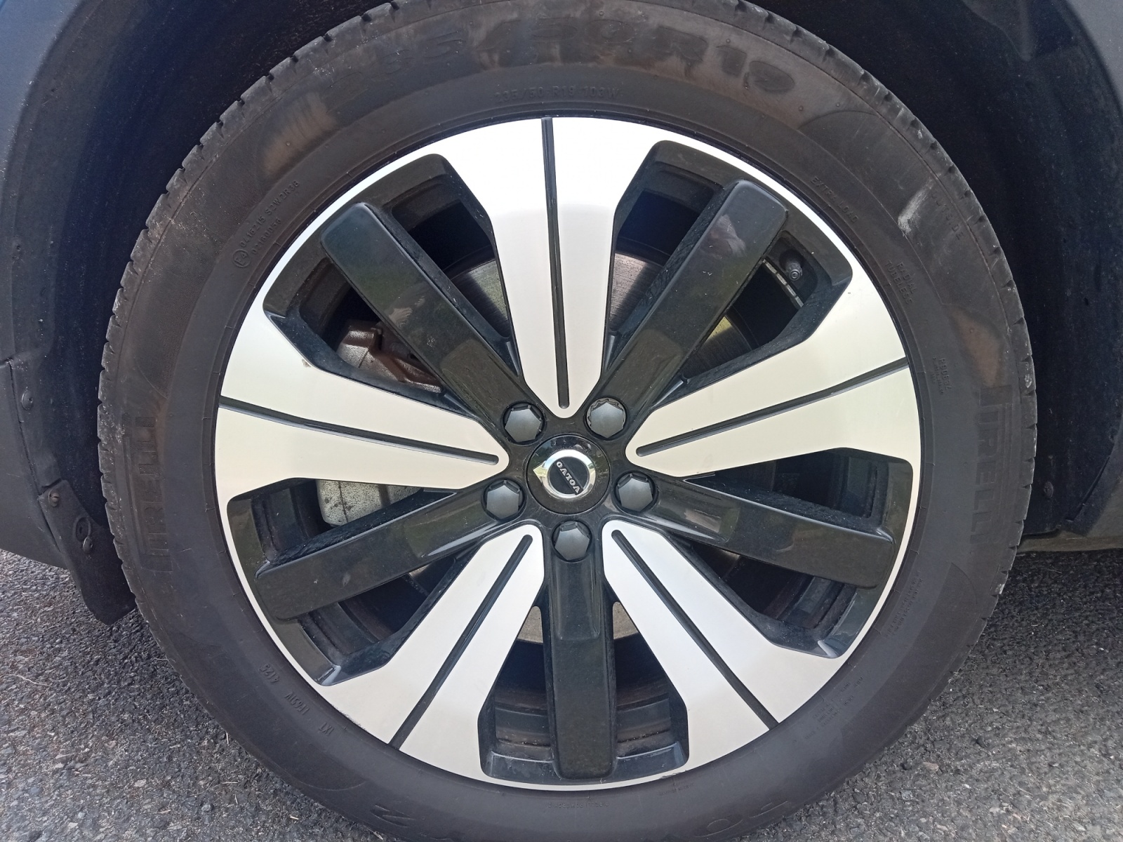 Volvo Xc40 29