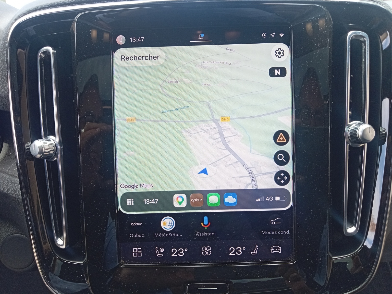 Volvo Xc40 32