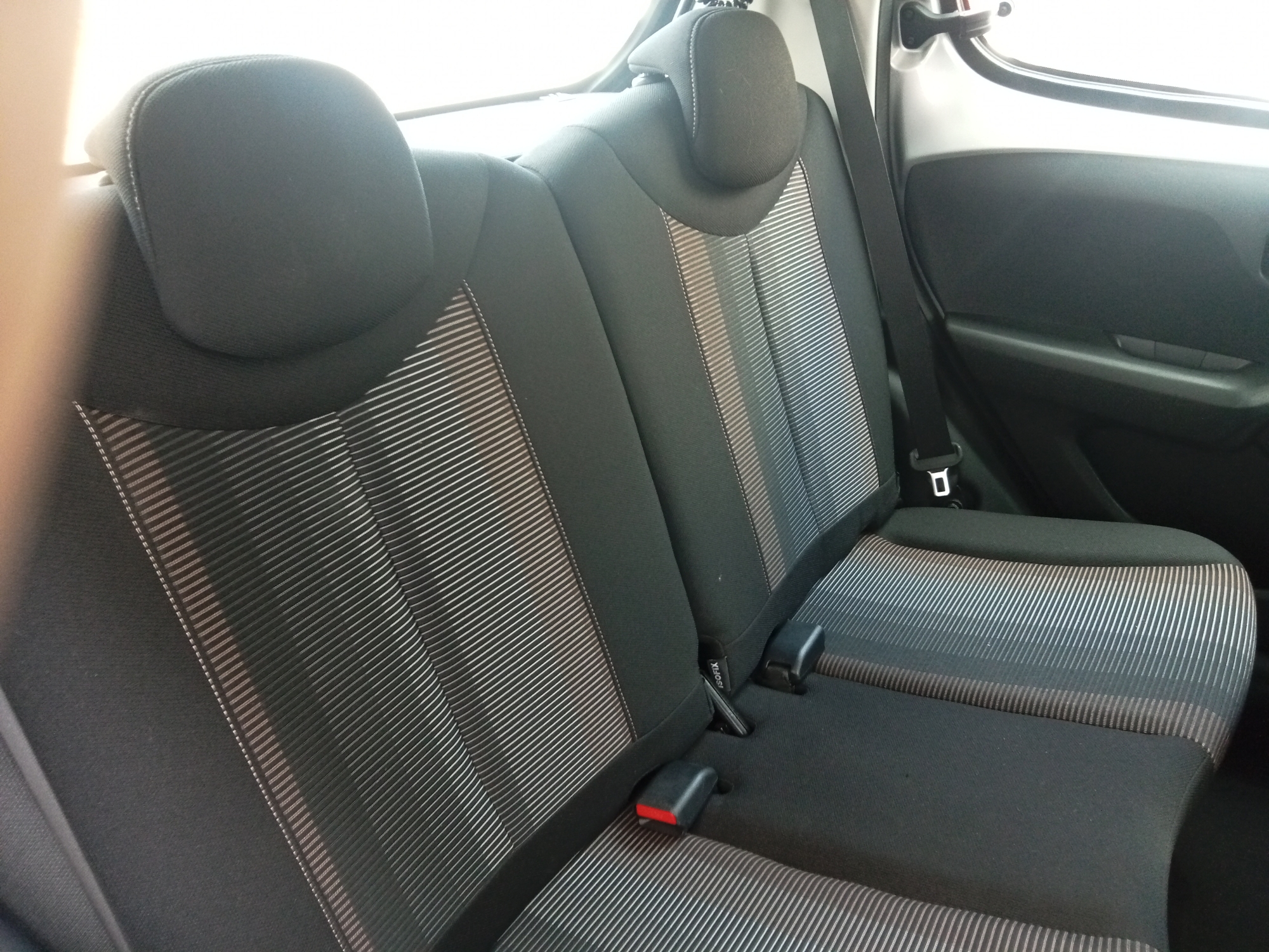Peugeot 108 11