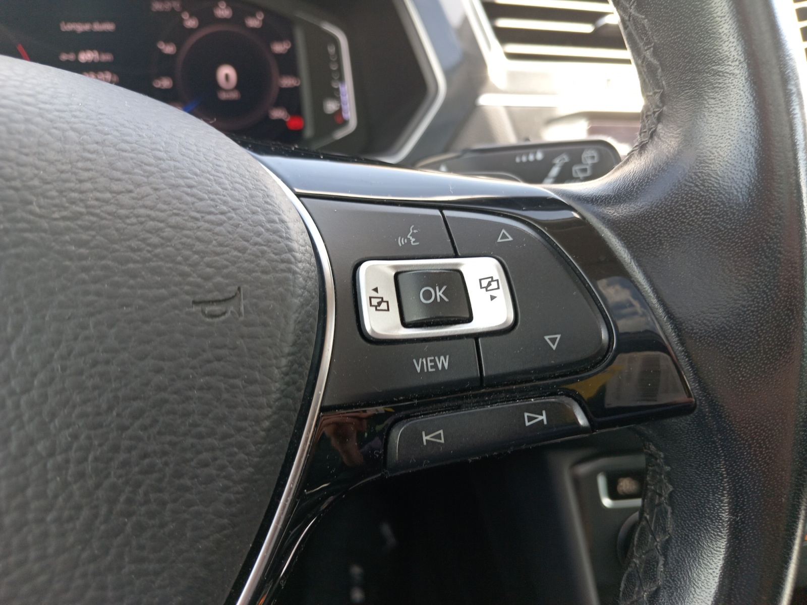 Volkswagen Tiguan 18