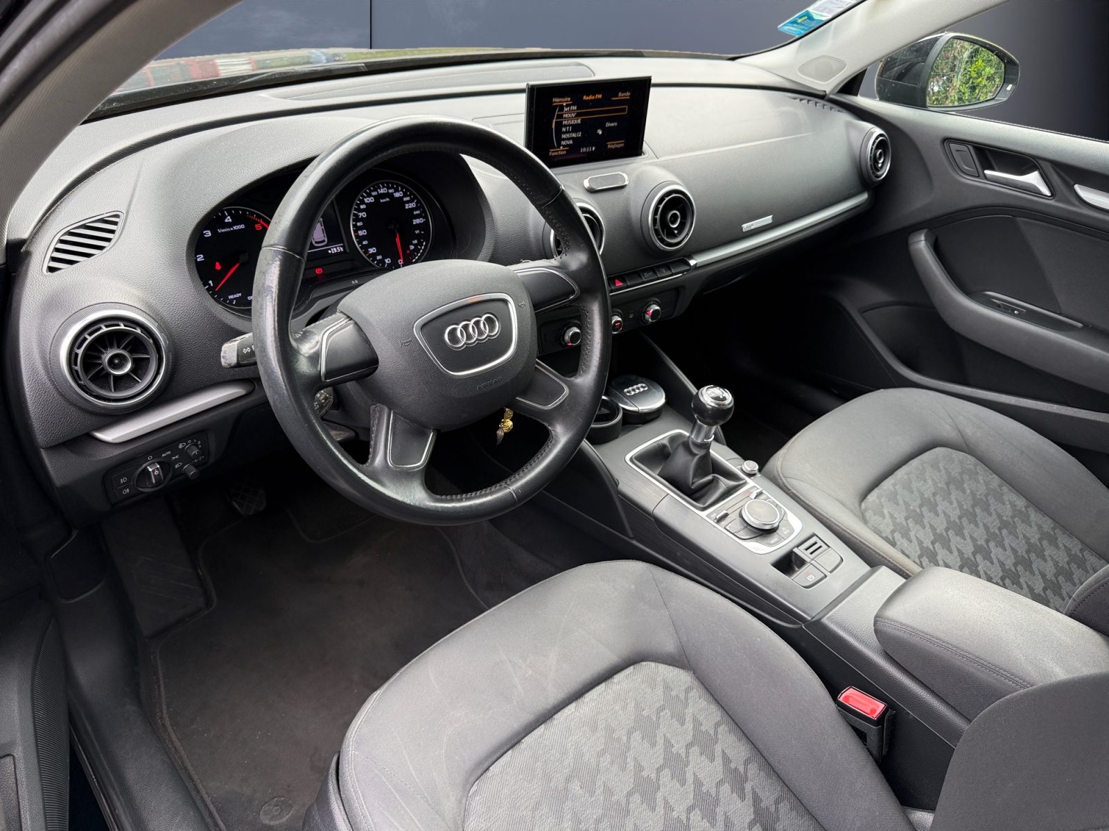 Audi A3 8