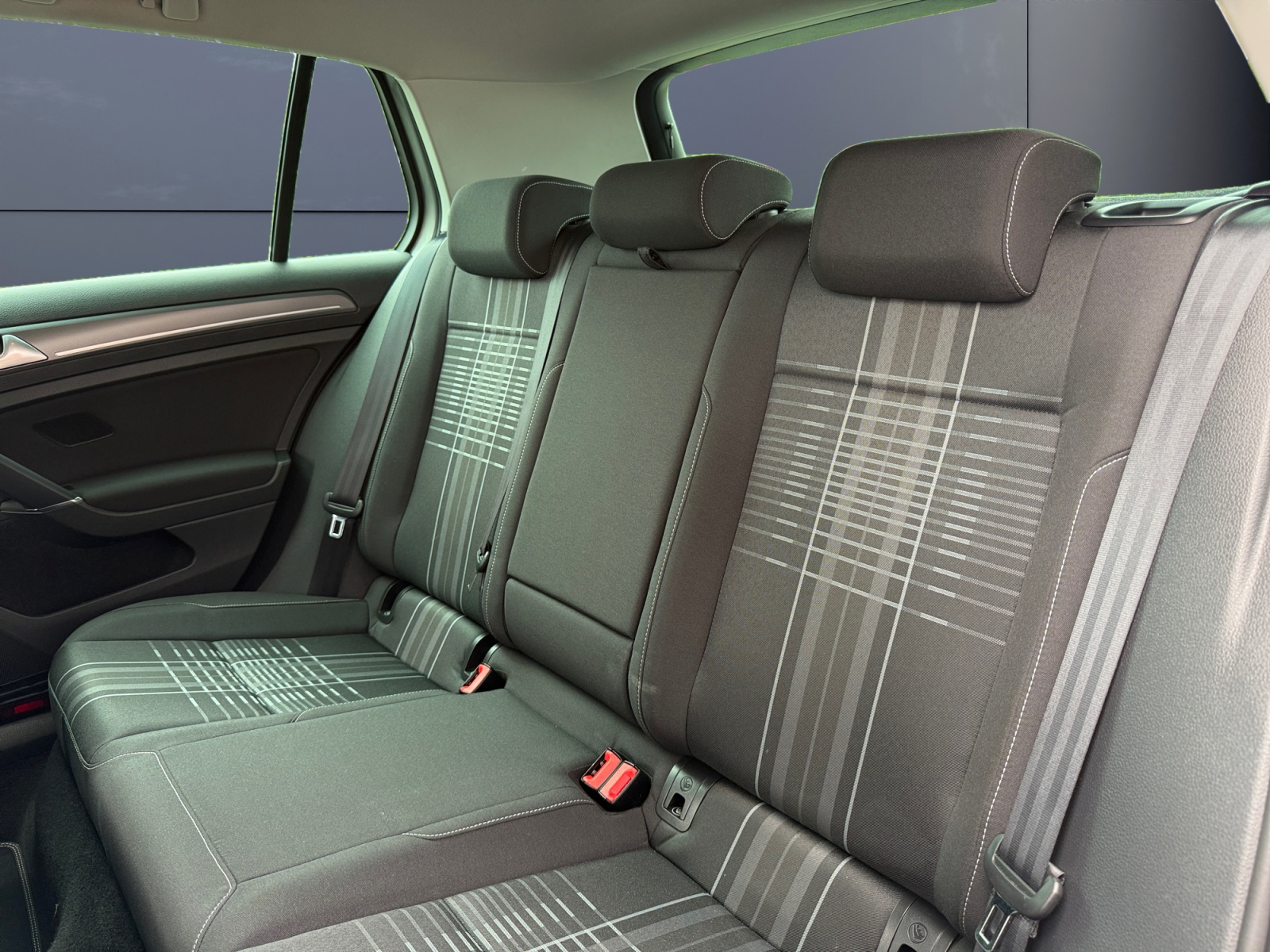 Volkswagen Golf 10