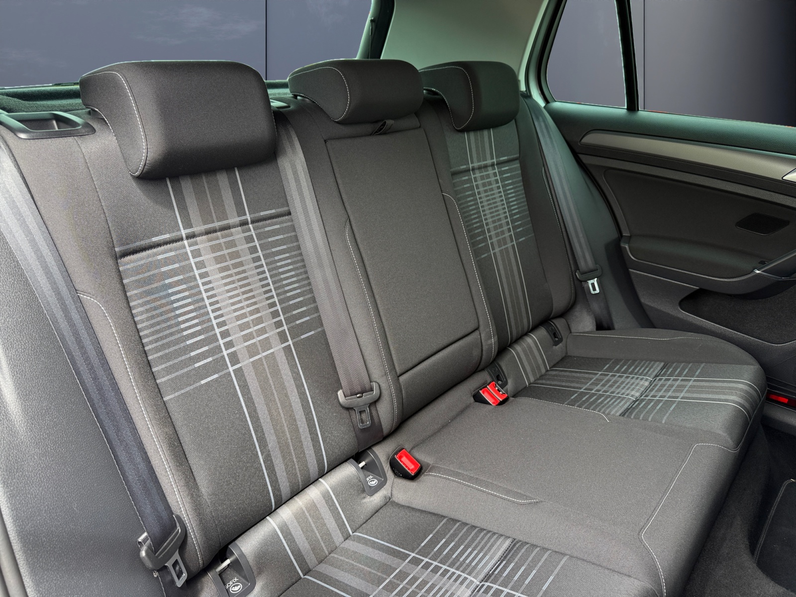 Volkswagen Golf 11