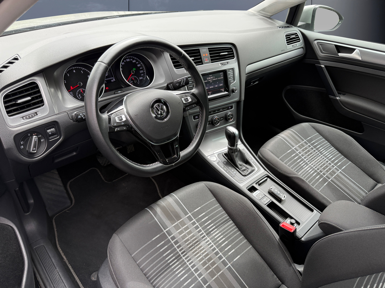 Volkswagen Golf 8