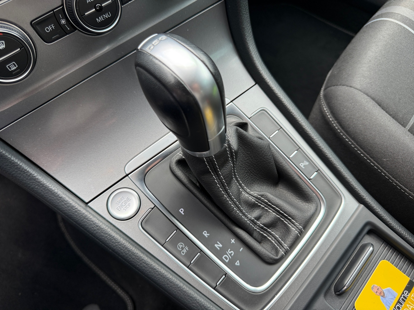 Volkswagen Golf 27