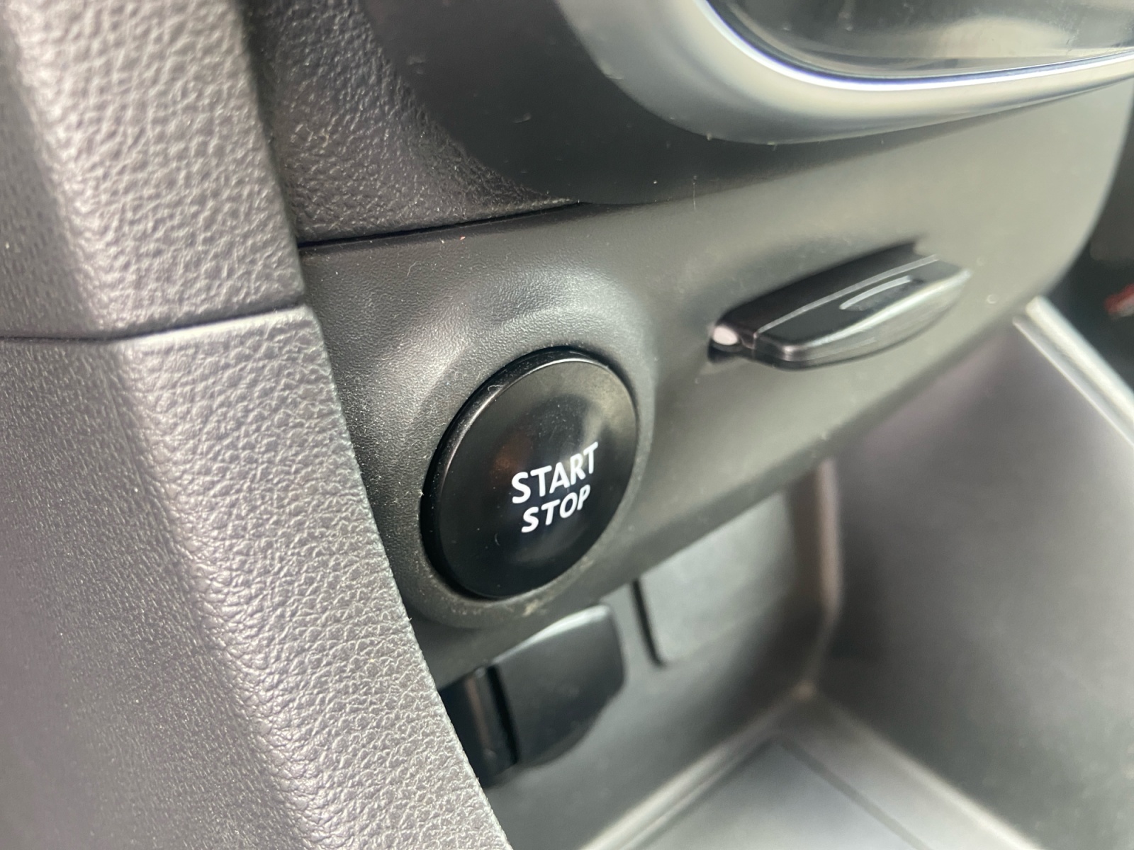 Renault Clio 25
