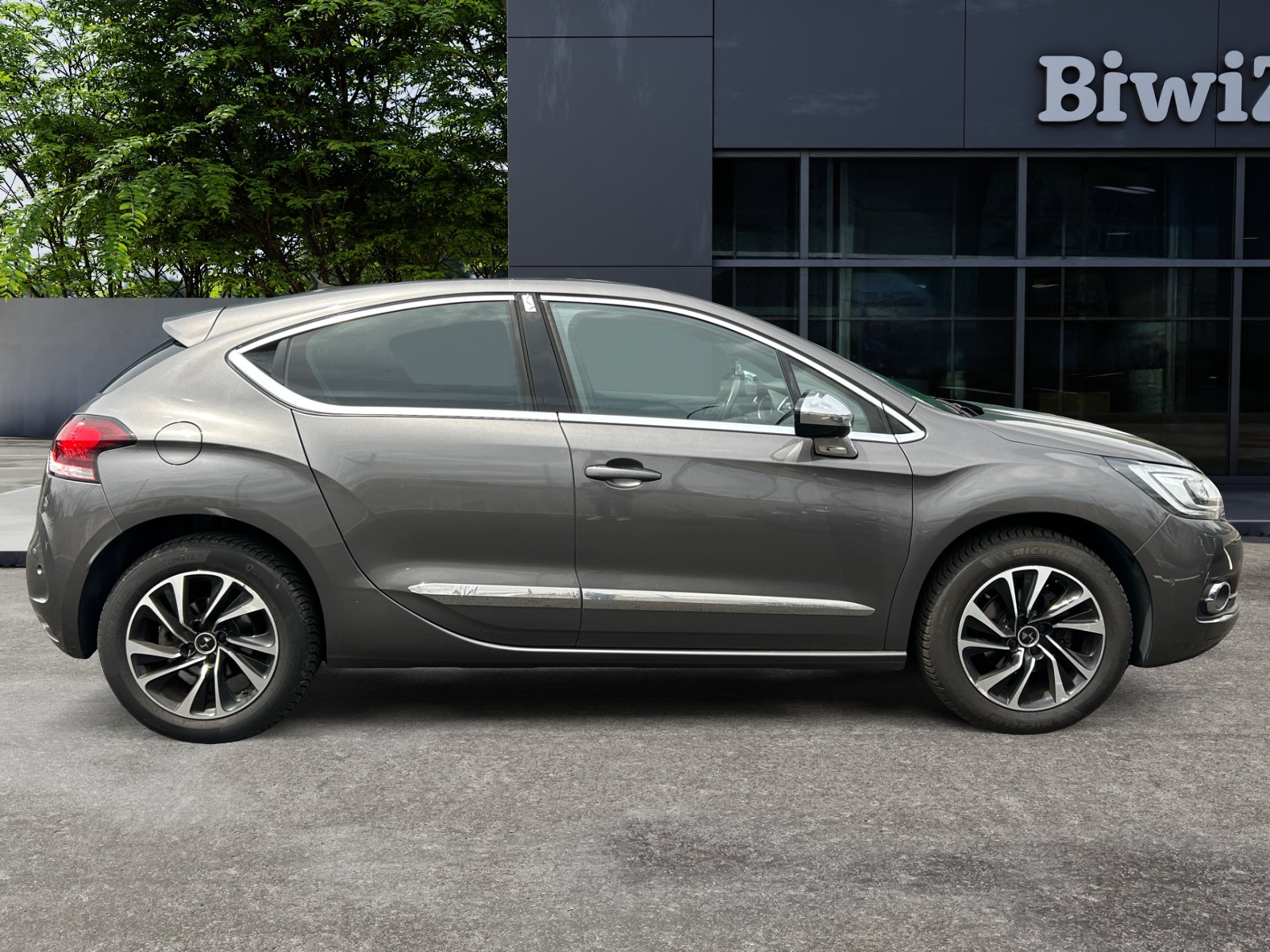 Ds Automobiles Ds 4 5