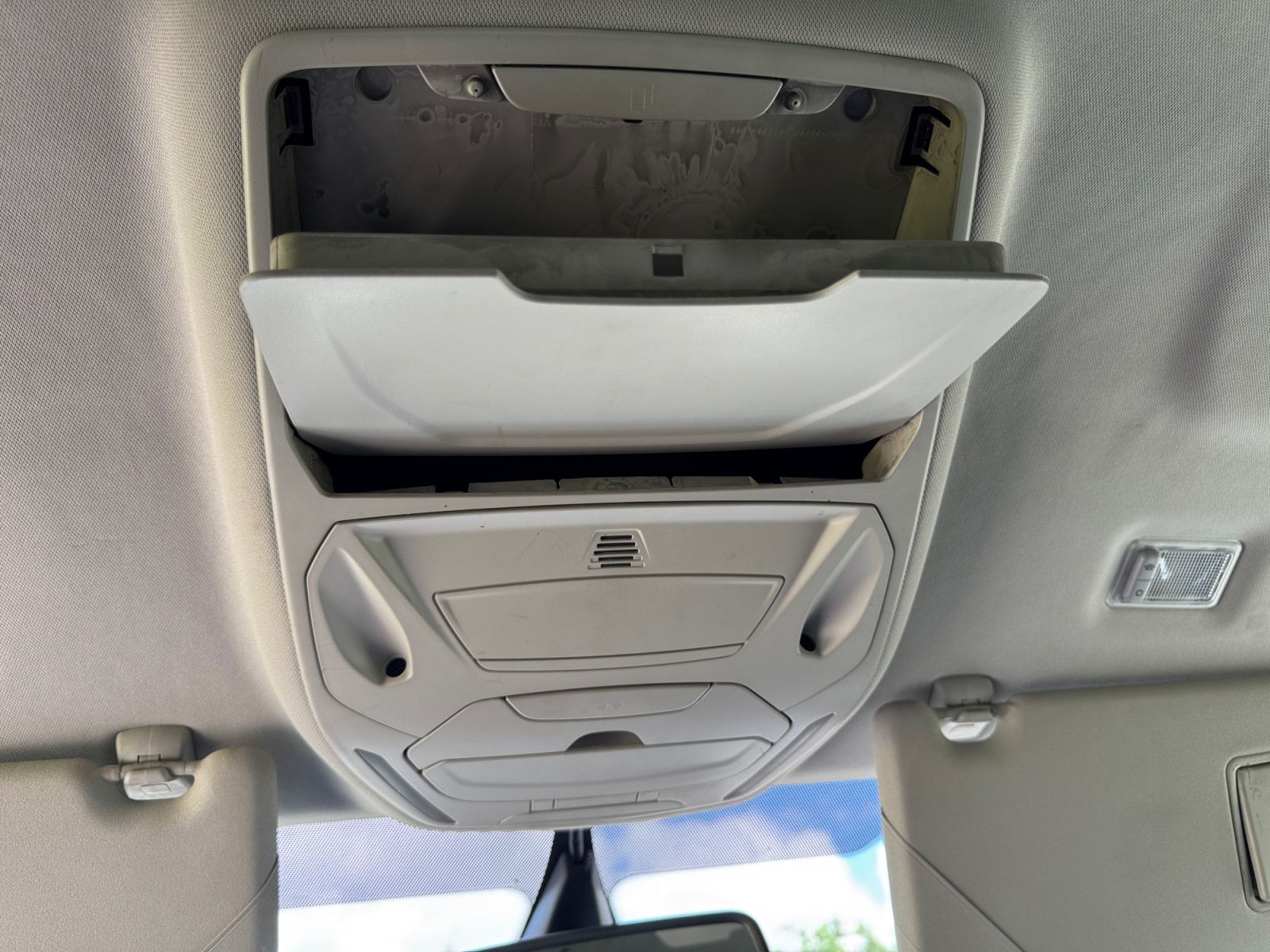 Ford S-Max 28