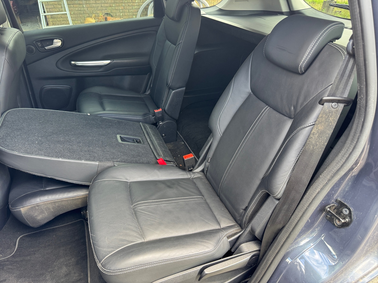 Ford S-Max 29
