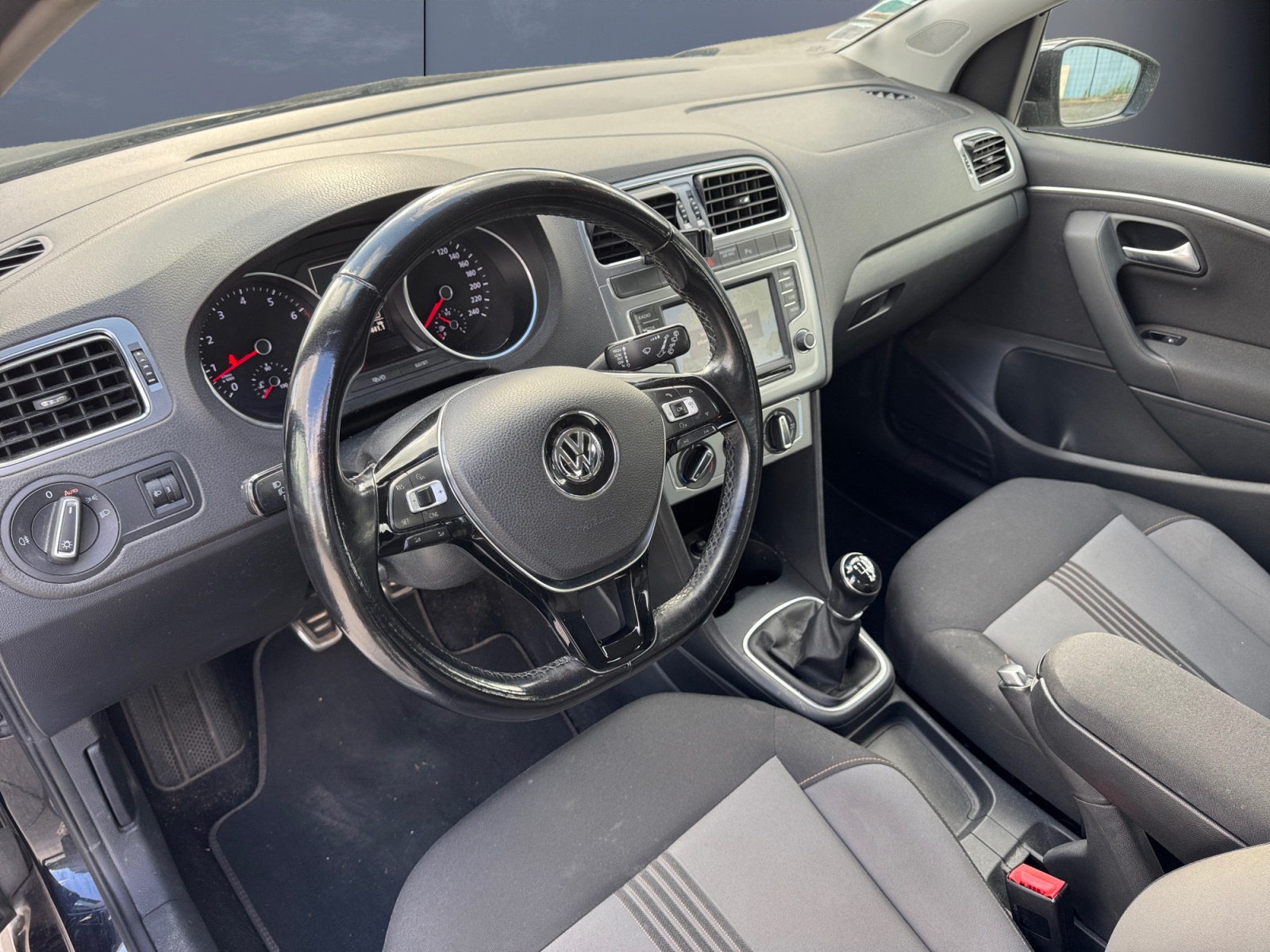 Volkswagen Polo 8