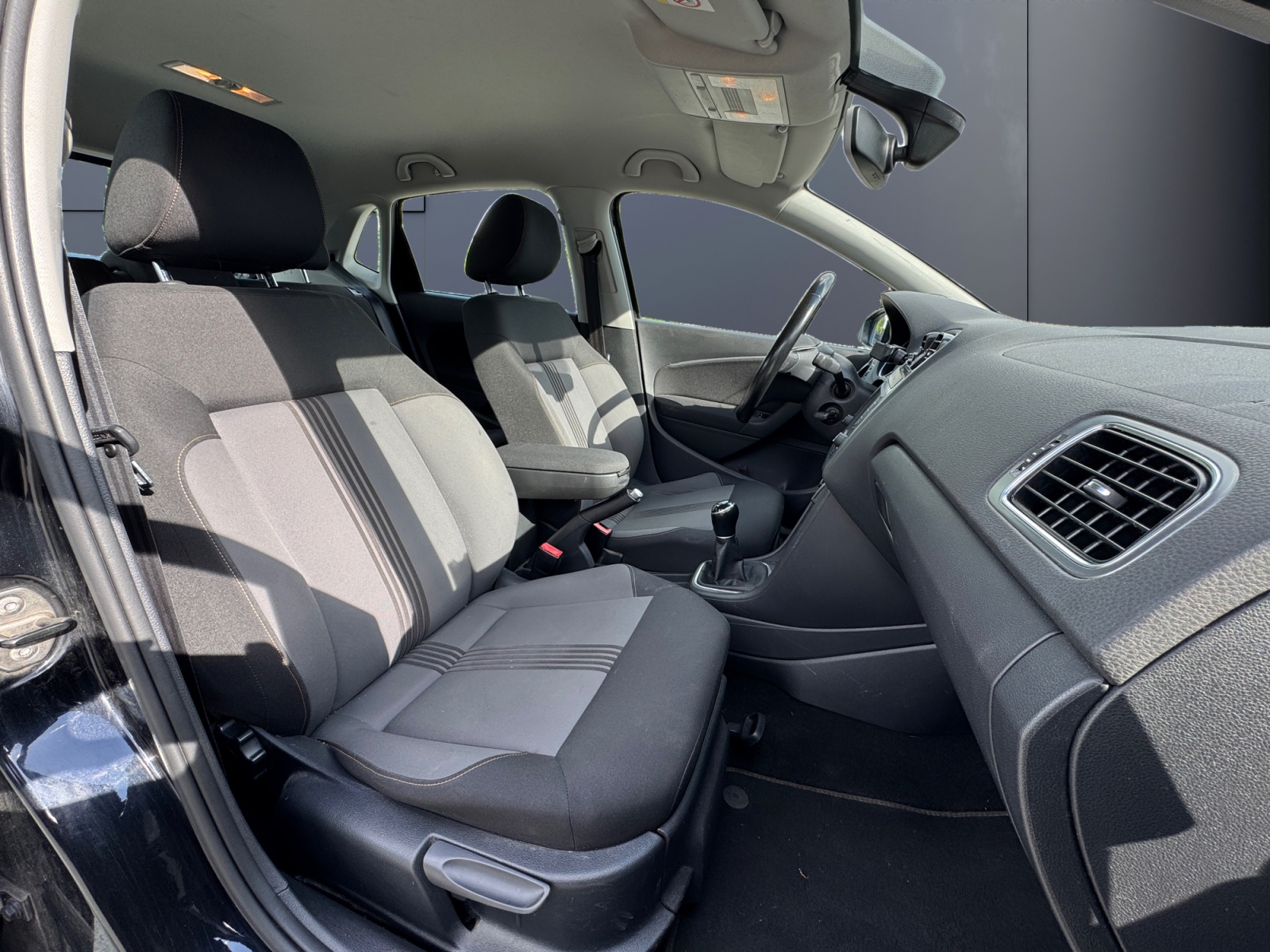 Volkswagen Polo 13