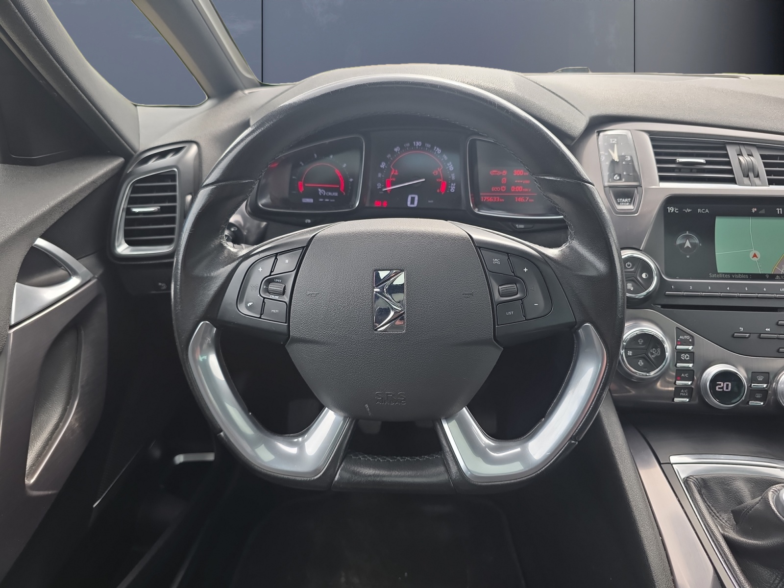 Ds Automobiles Ds 5 15