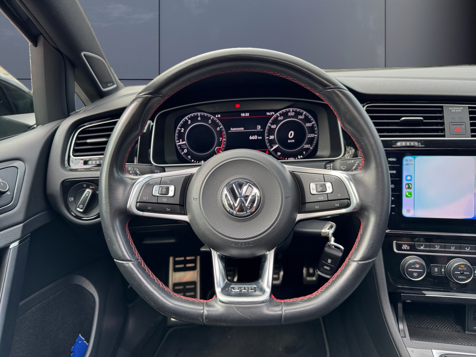 Volkswagen Golf 15