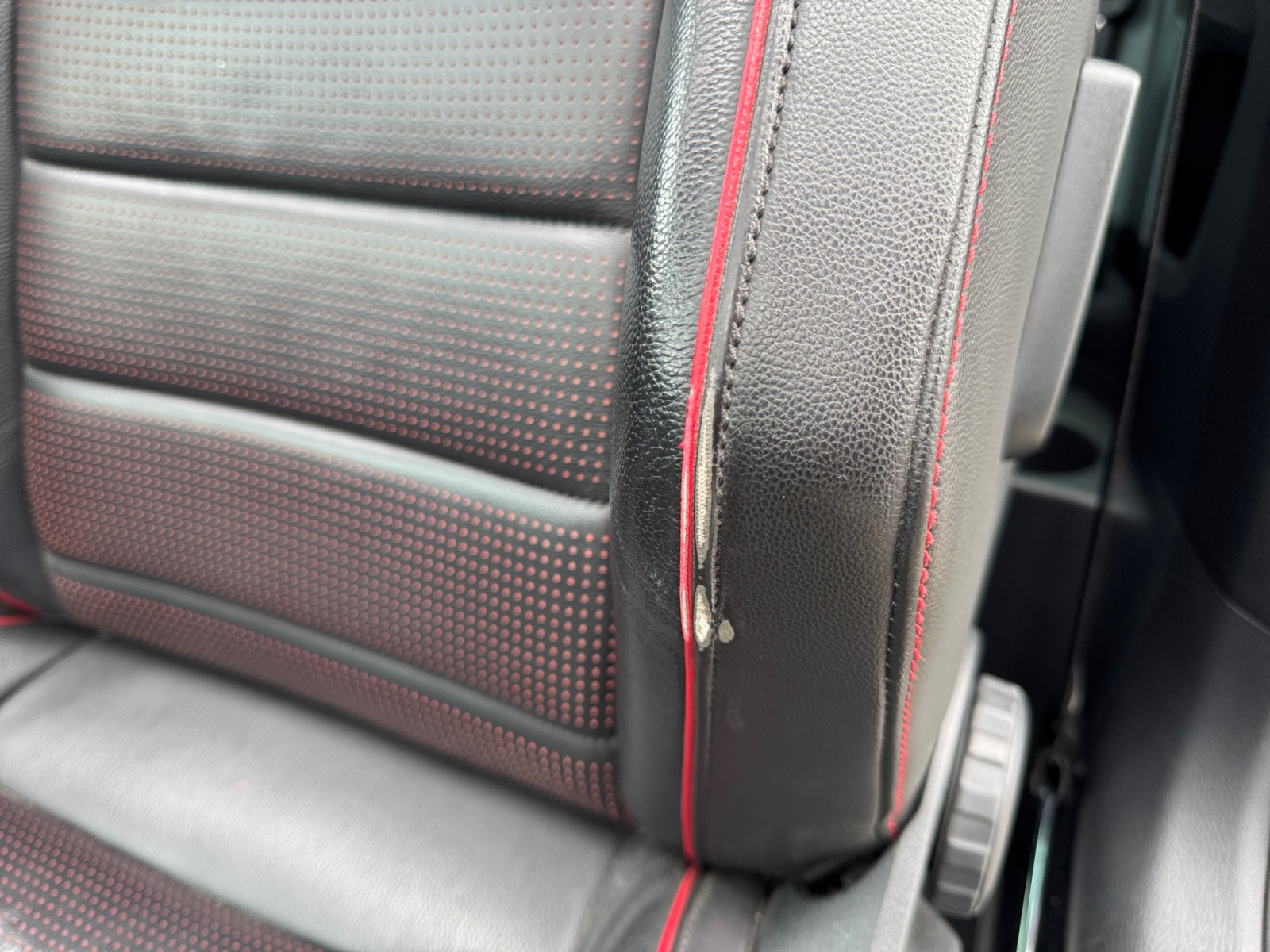 Volkswagen Golf 34
