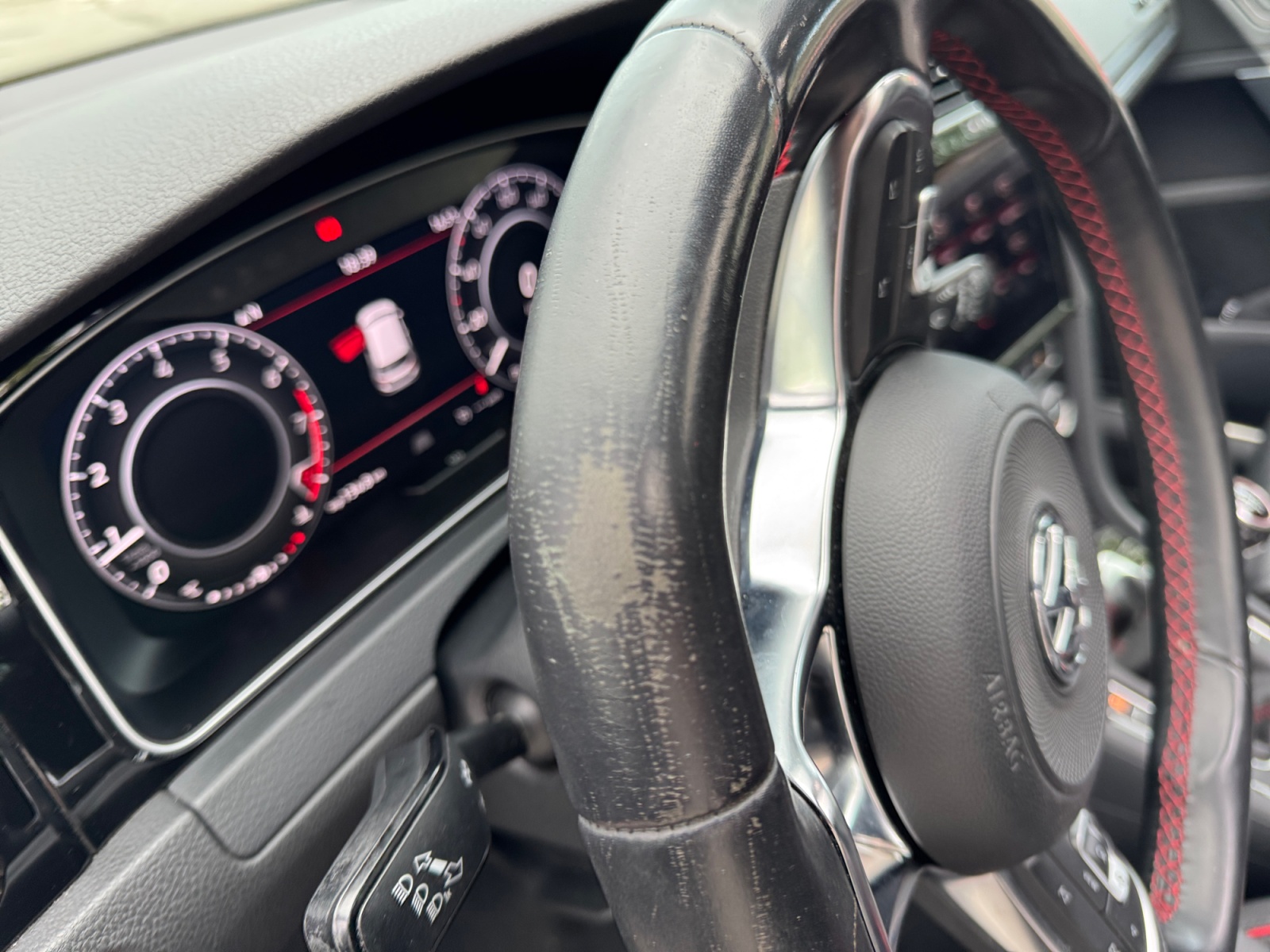 Volkswagen Golf 35