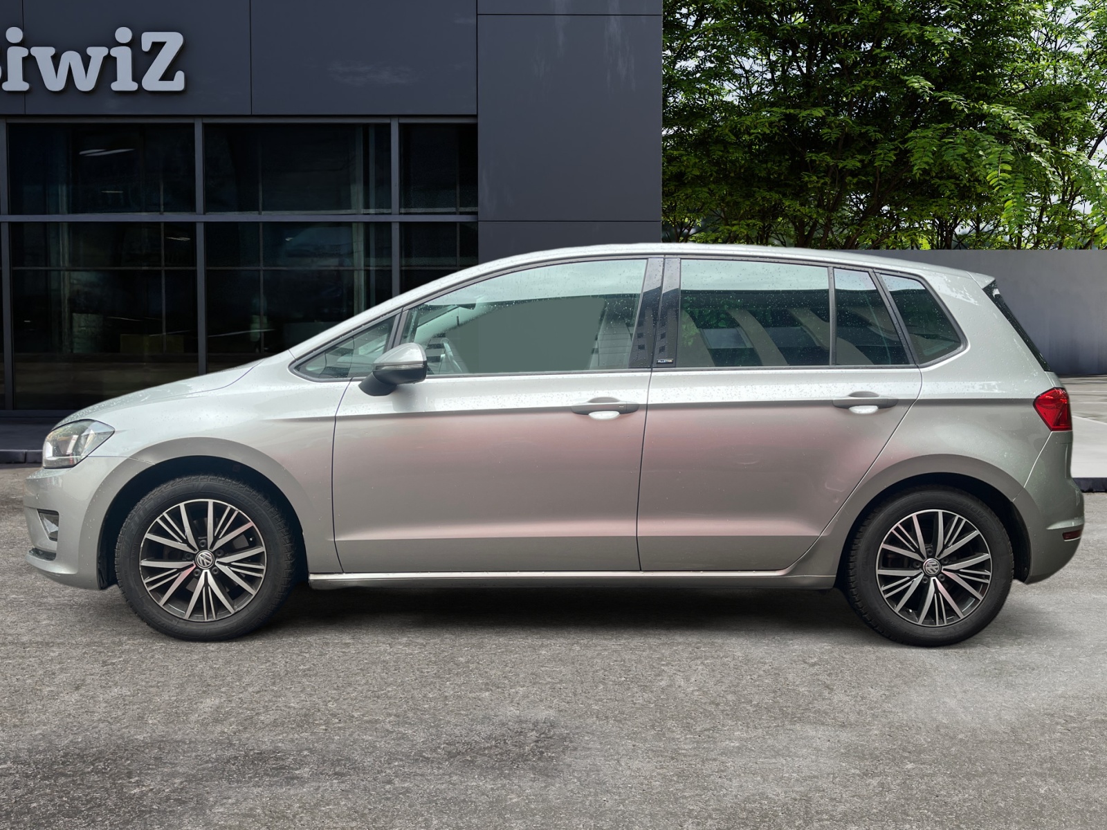 Volkswagen Golf Sportsvan 1