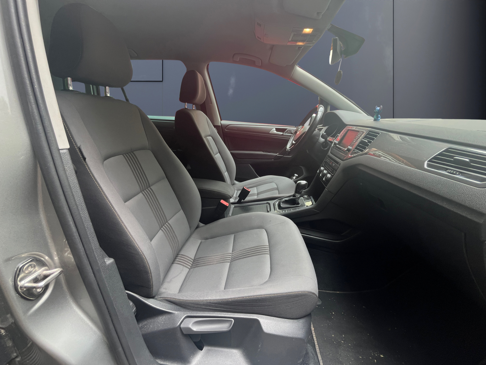 Volkswagen Golf Sportsvan 13