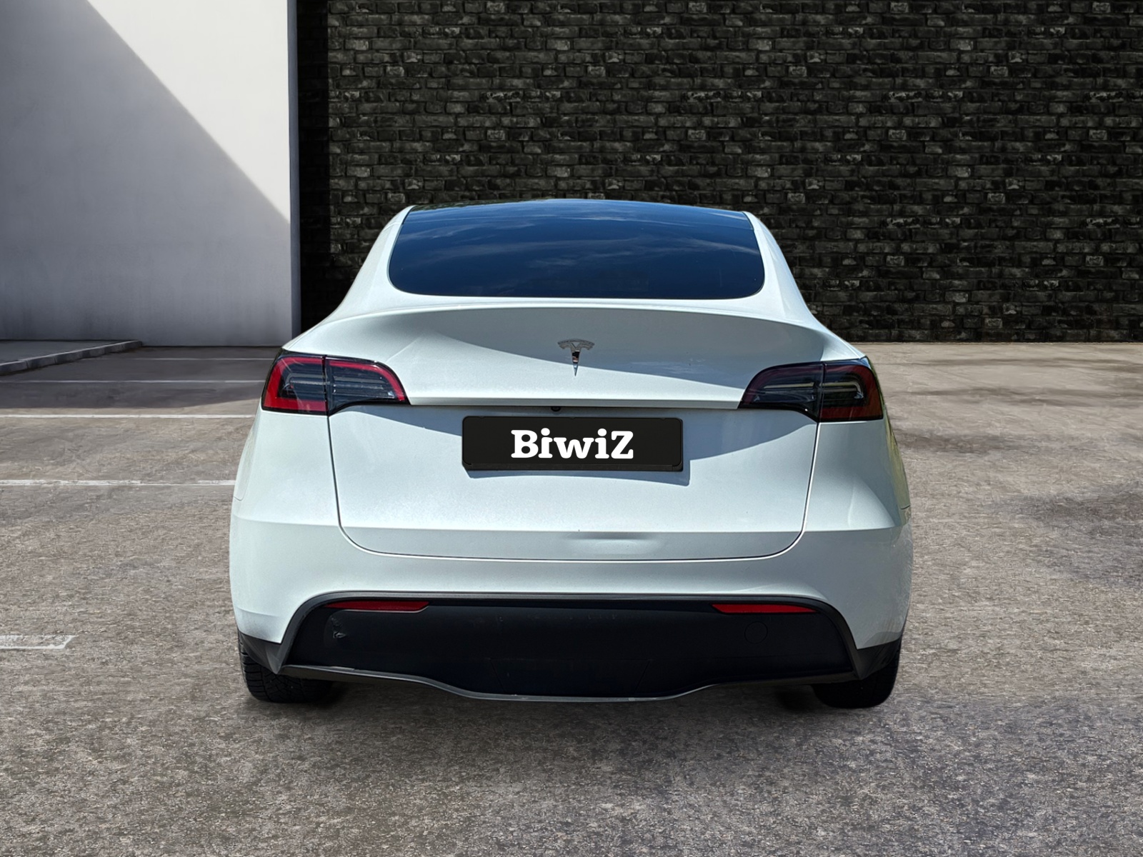 Tesla Model-Y 3