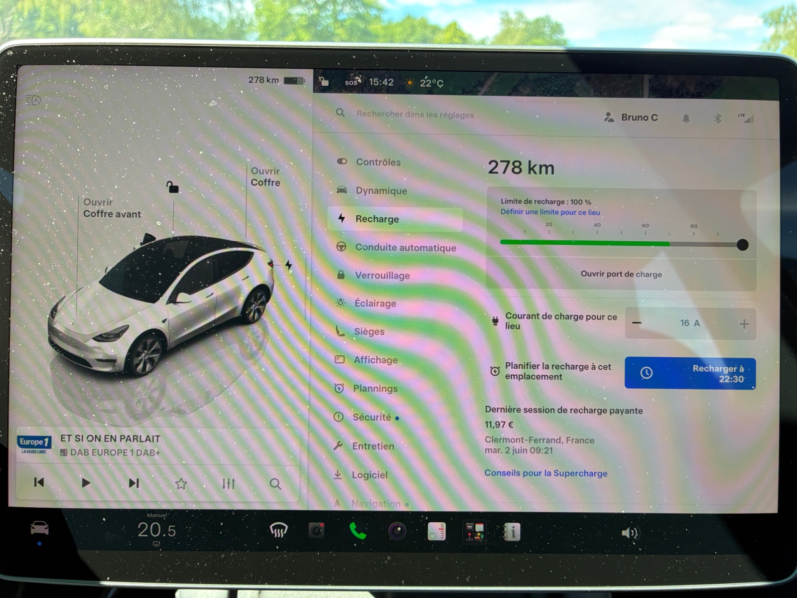 Tesla Model-Y 17