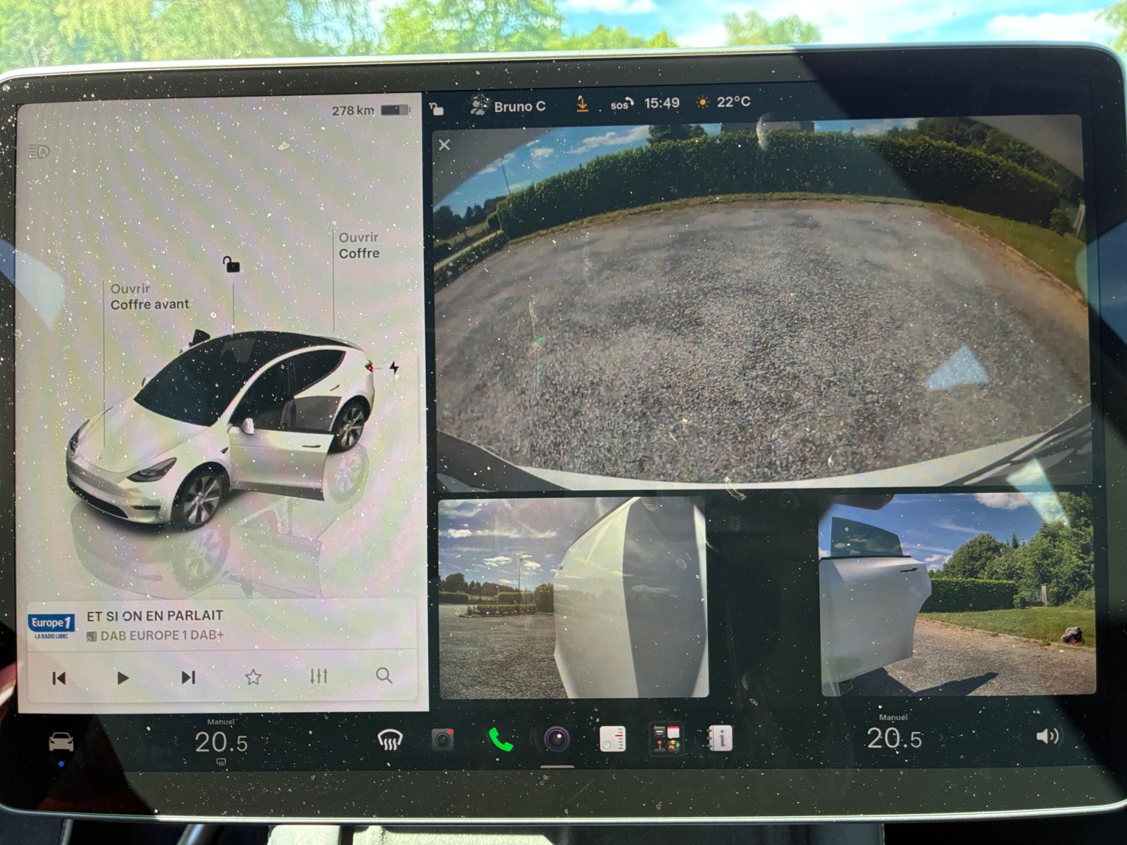 Tesla Model-Y 27