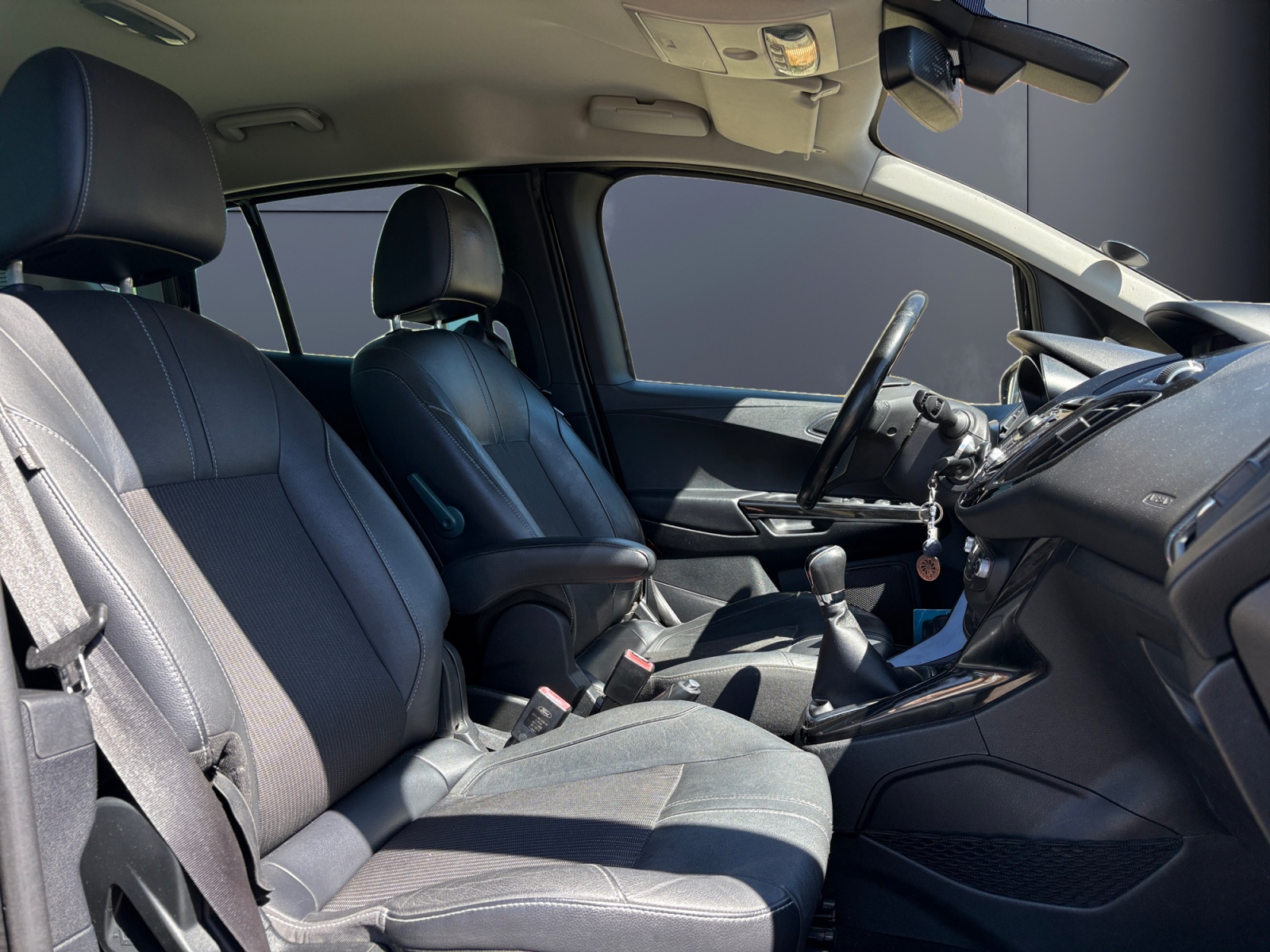 Ford B-Max 13