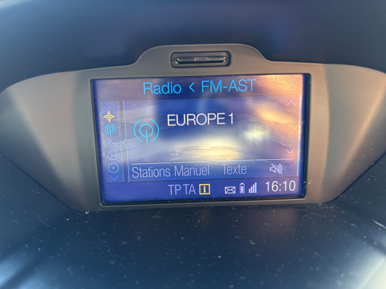Ford B-Max 25