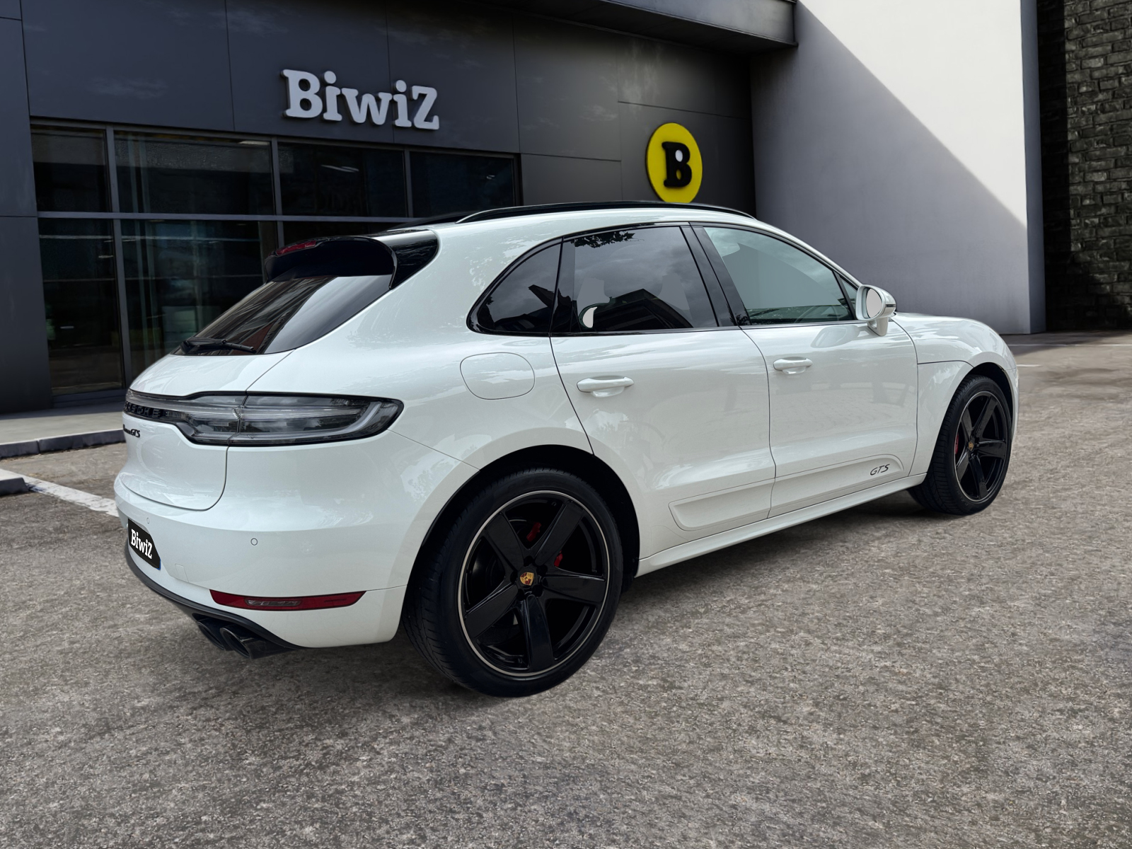 Porsche Macan 4