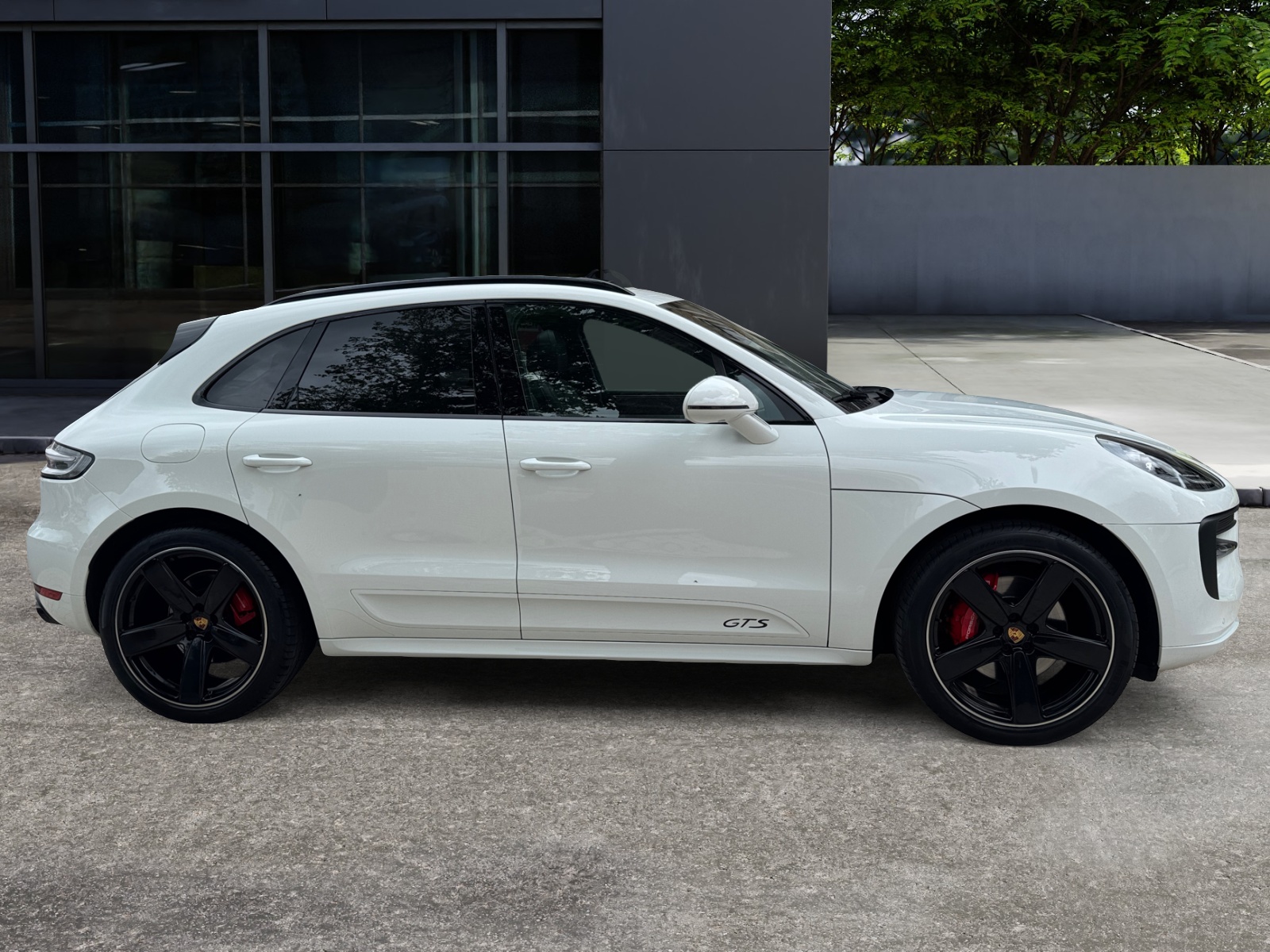 Porsche Macan 5