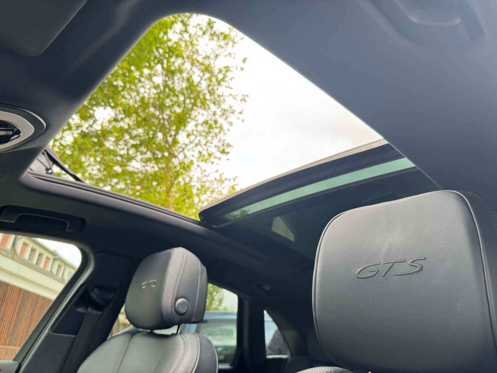Porsche Macan 27