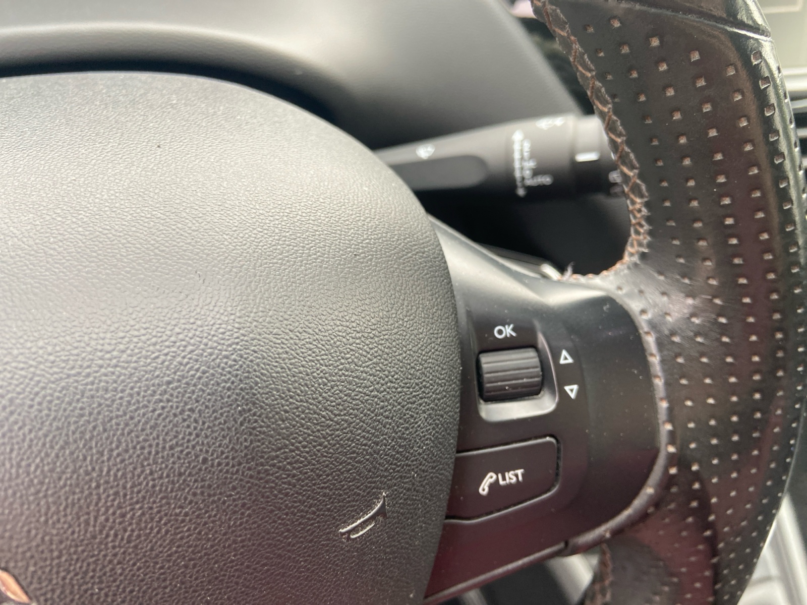 Peugeot 208 19
