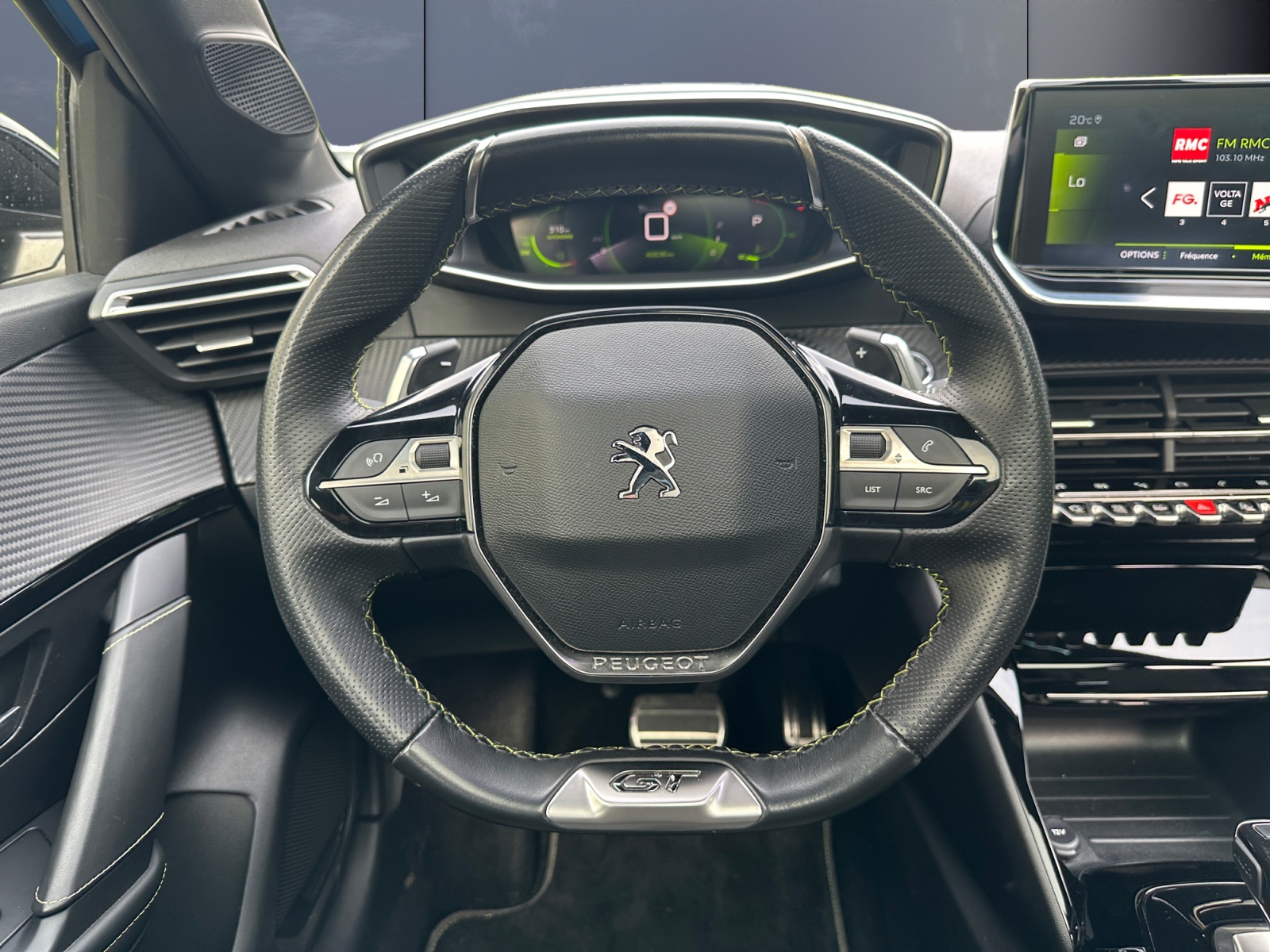 Peugeot 208 15
