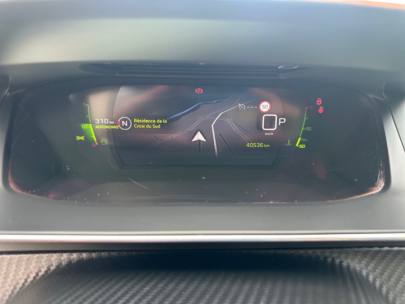 Peugeot 208 22
