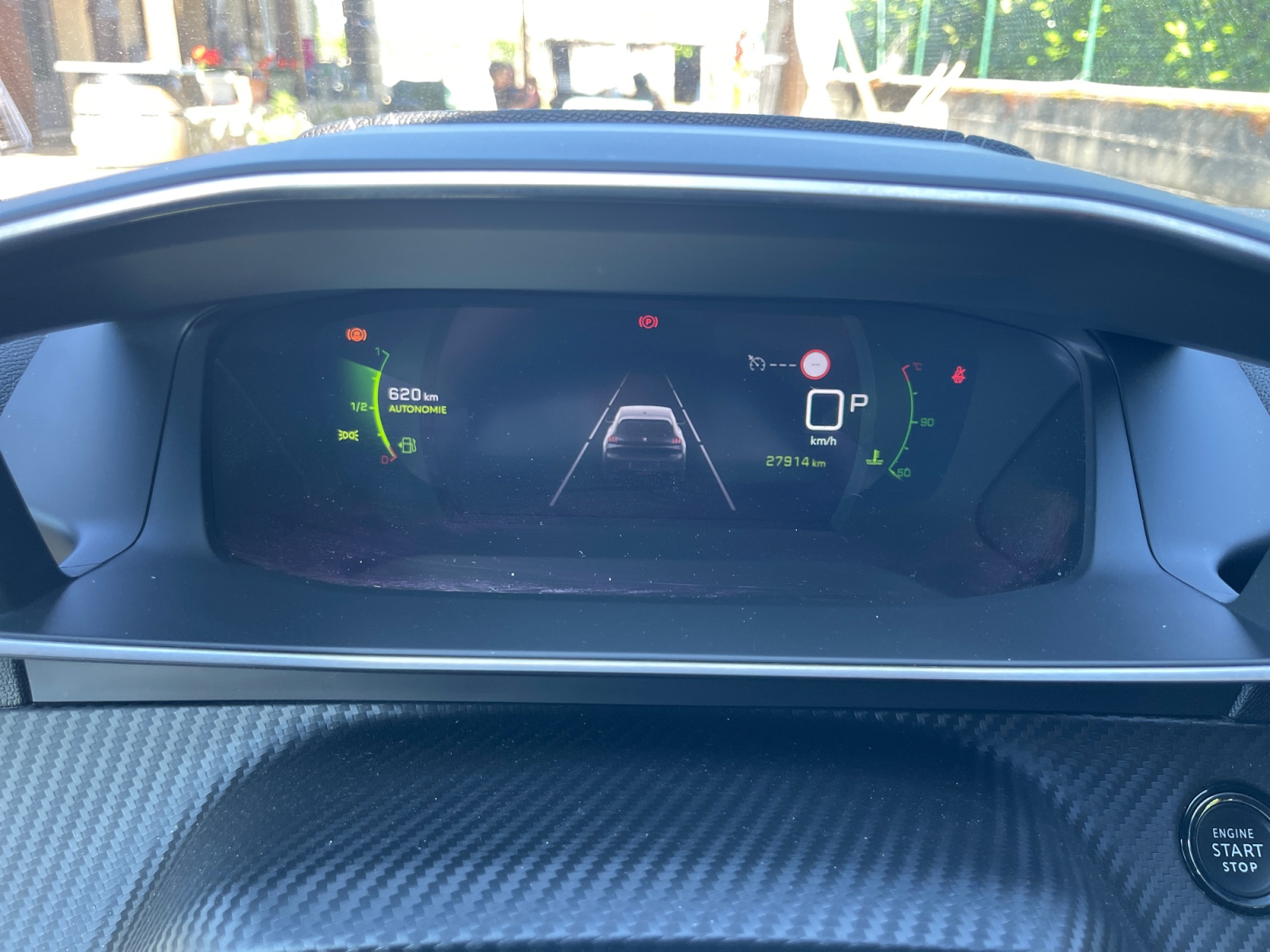 Peugeot 208 16
