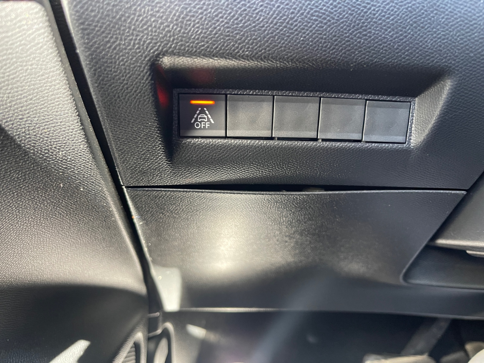 Peugeot 208 17