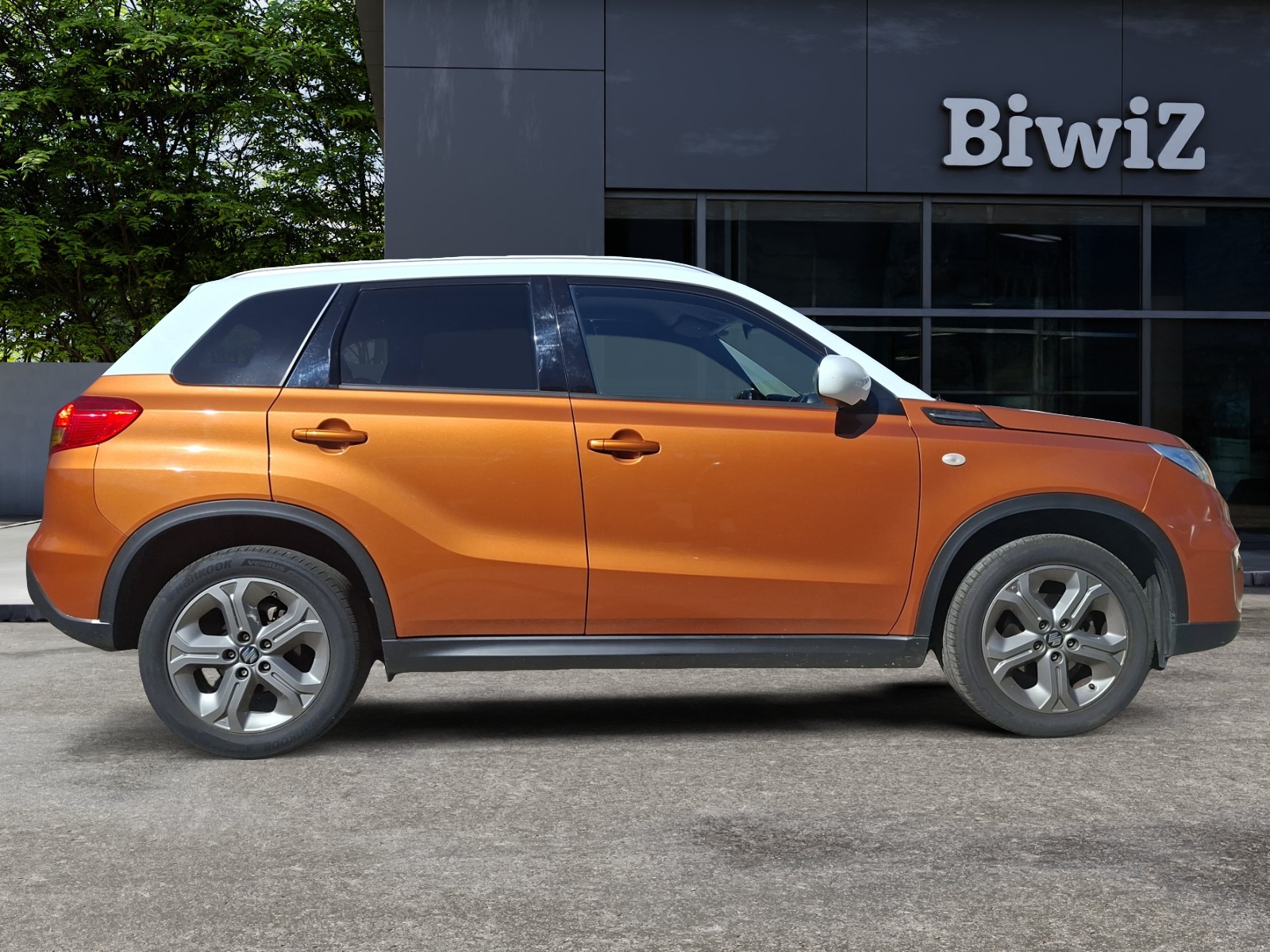 Suzuki Vitara 5