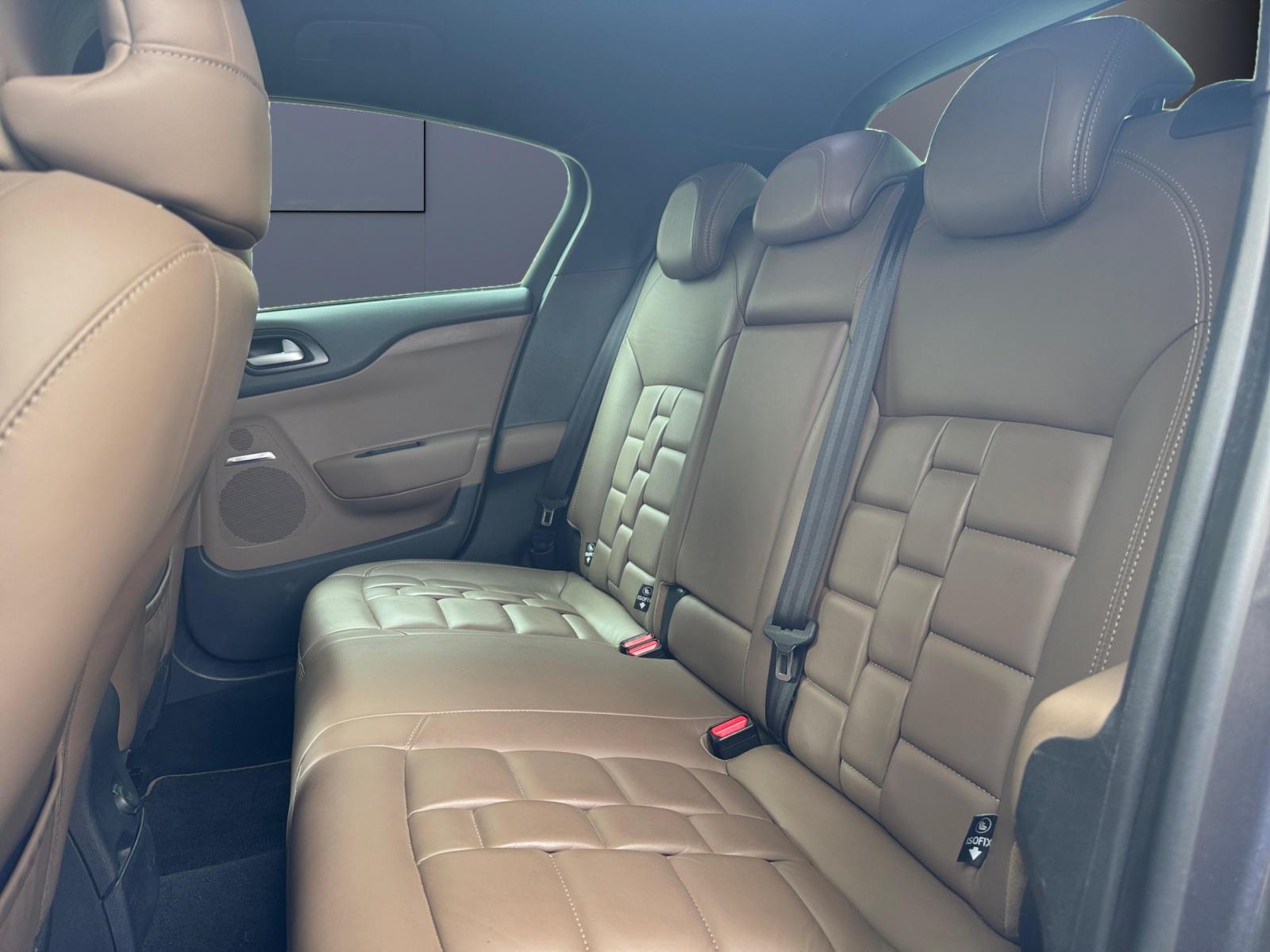 Ds Automobiles Ds 4 10