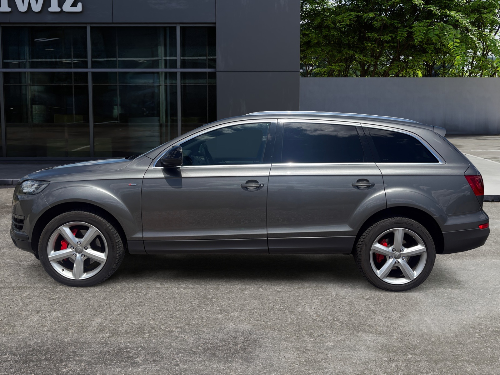 Audi Q7 1