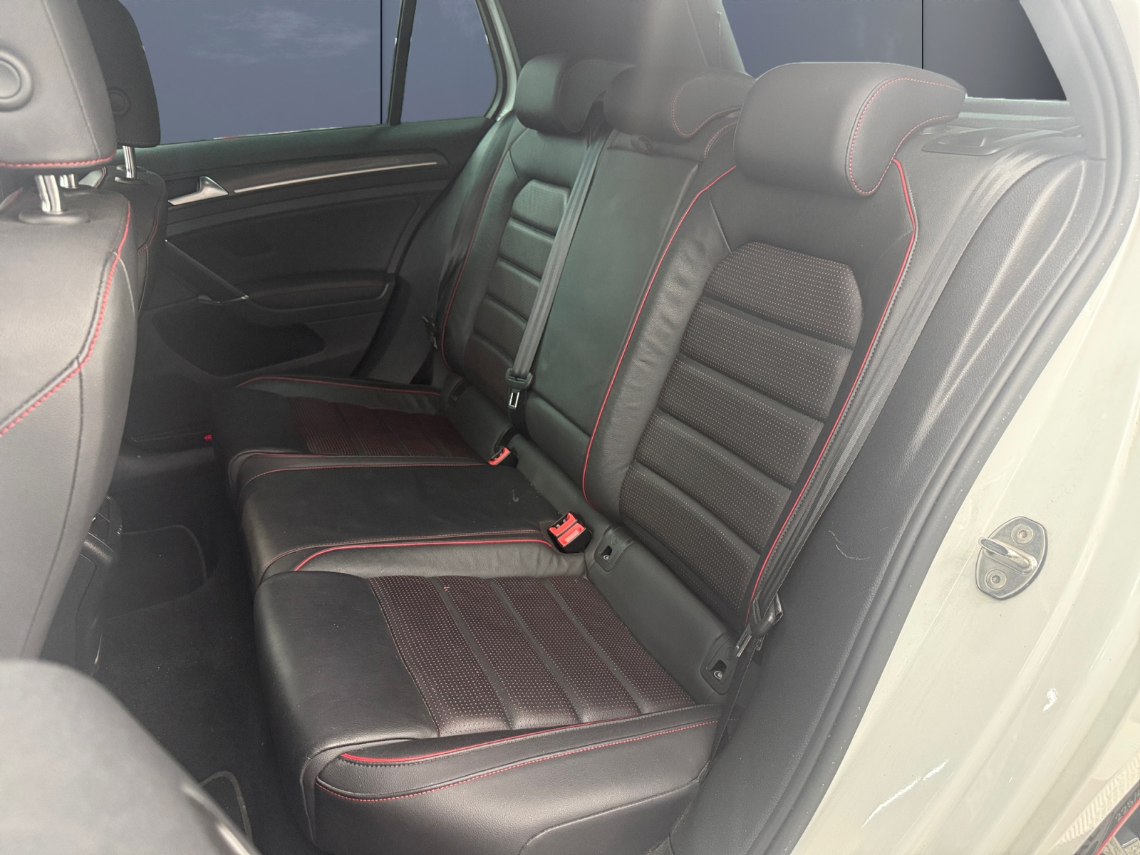 Volkswagen Golf 10