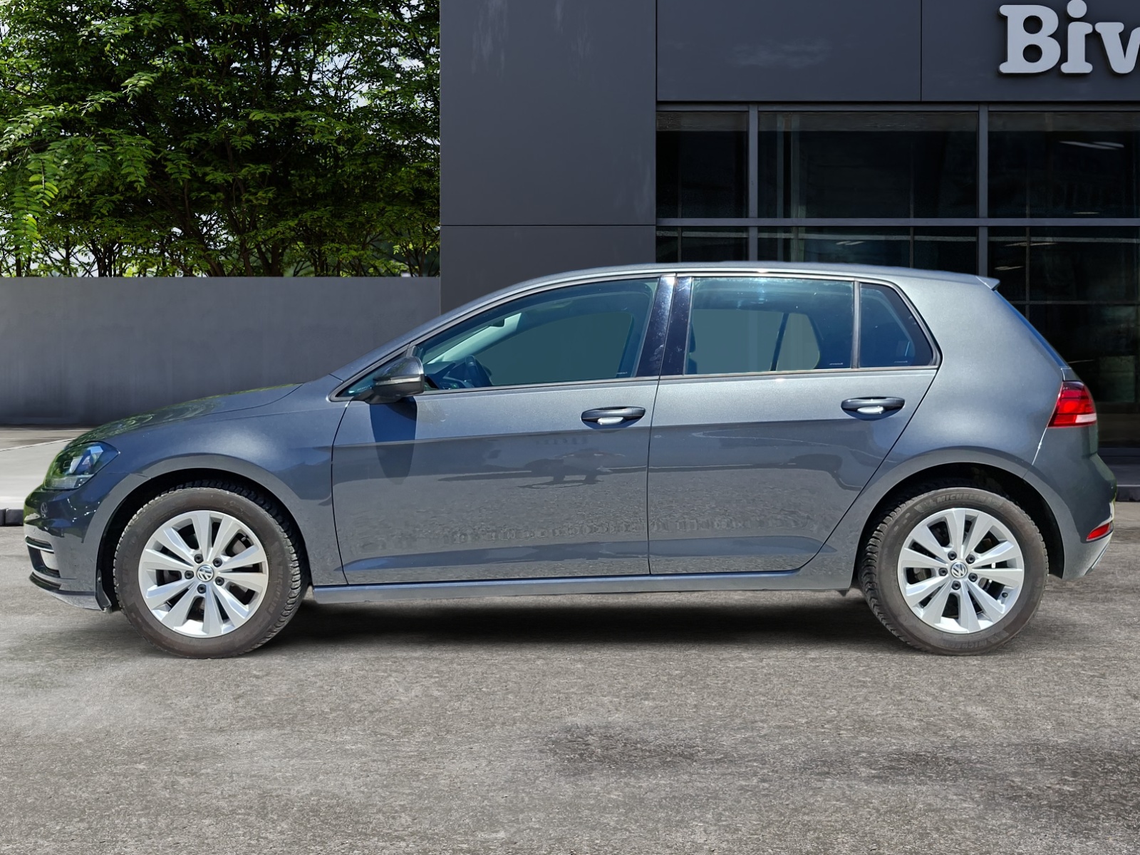 Volkswagen Golf 1