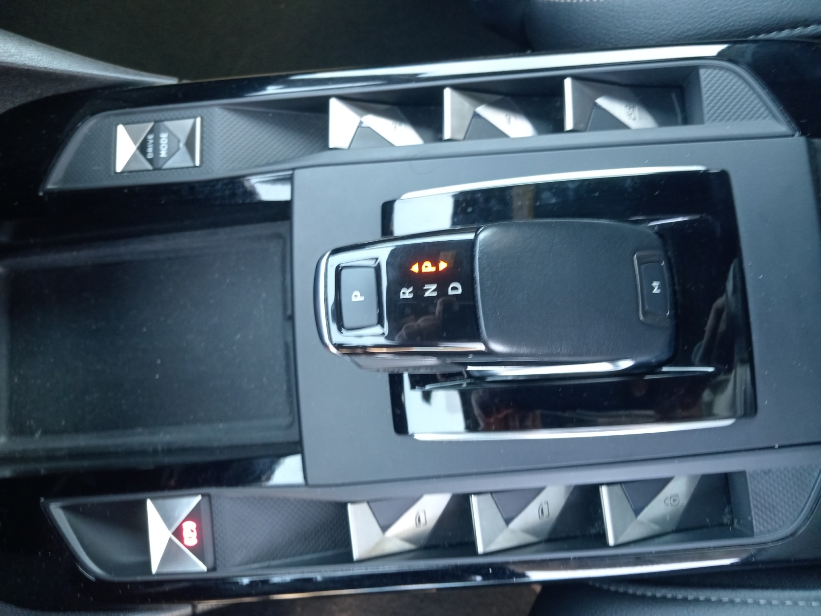 Ds Automobiles Ds3 22