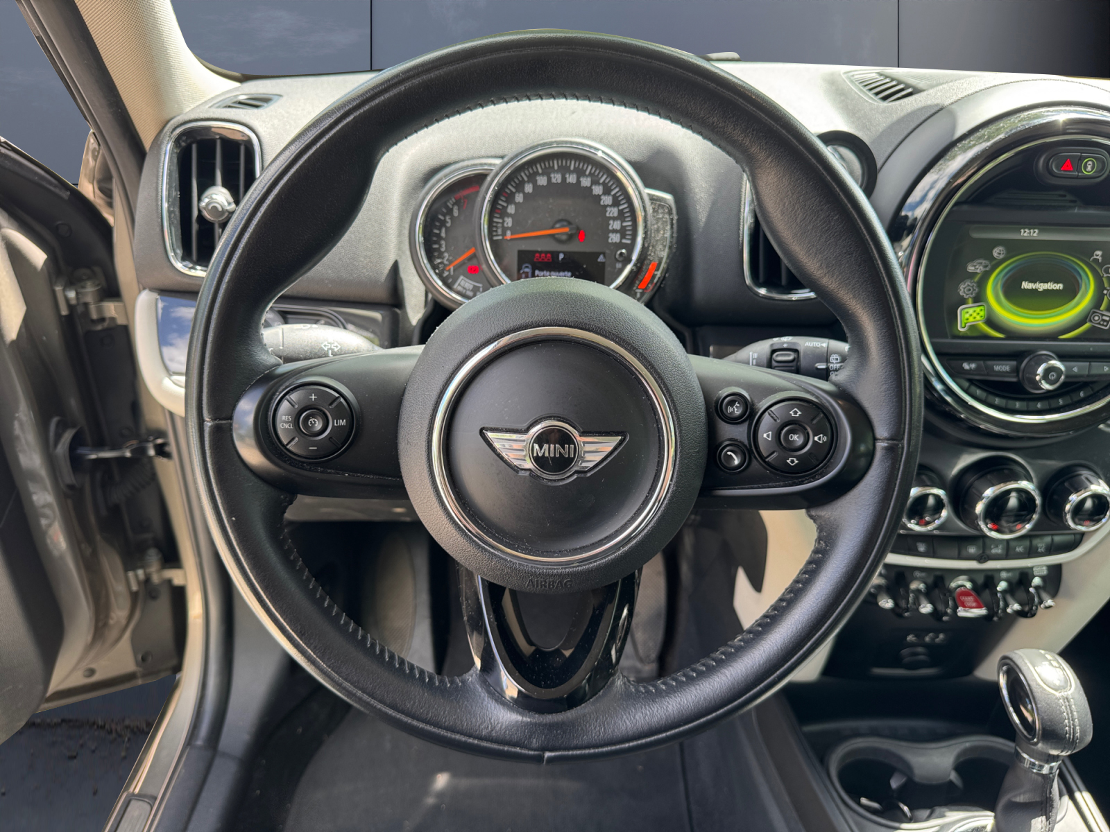 Mini Countryman 15