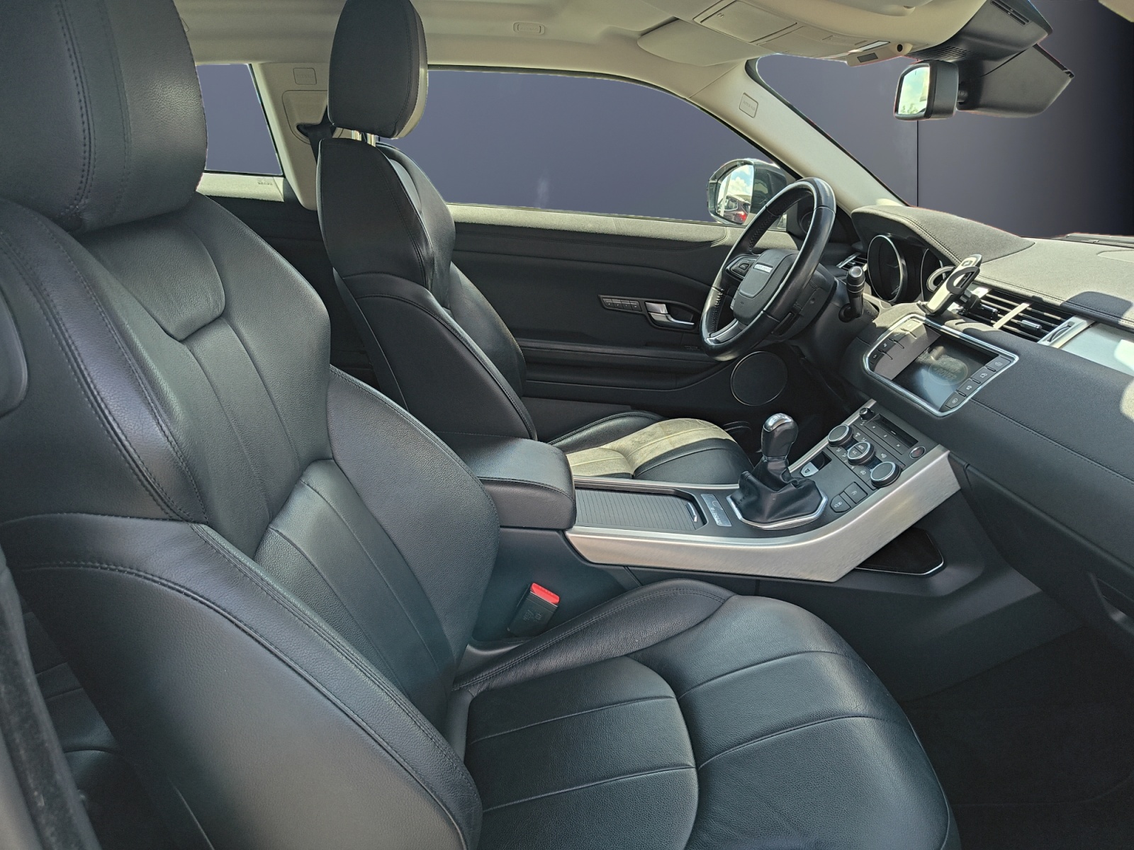 Land Rover Range Rover Evoque 13