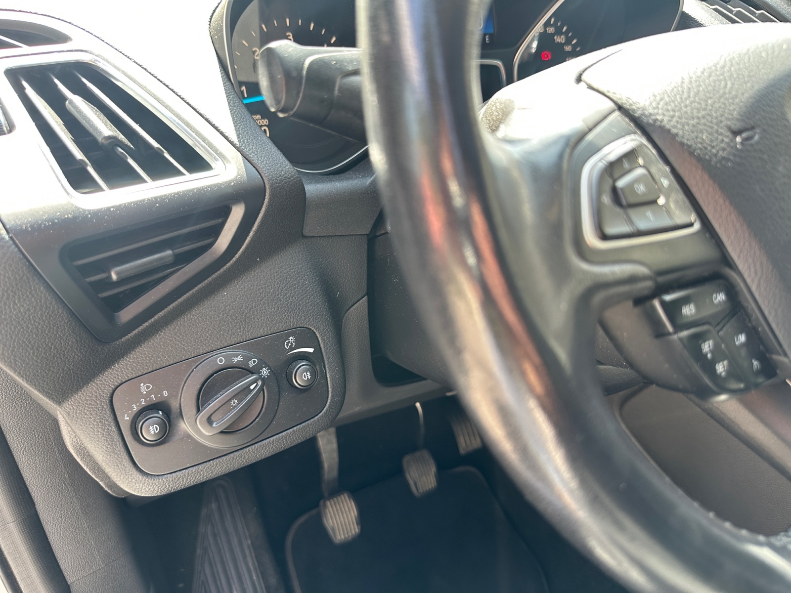 Ford Kuga 21