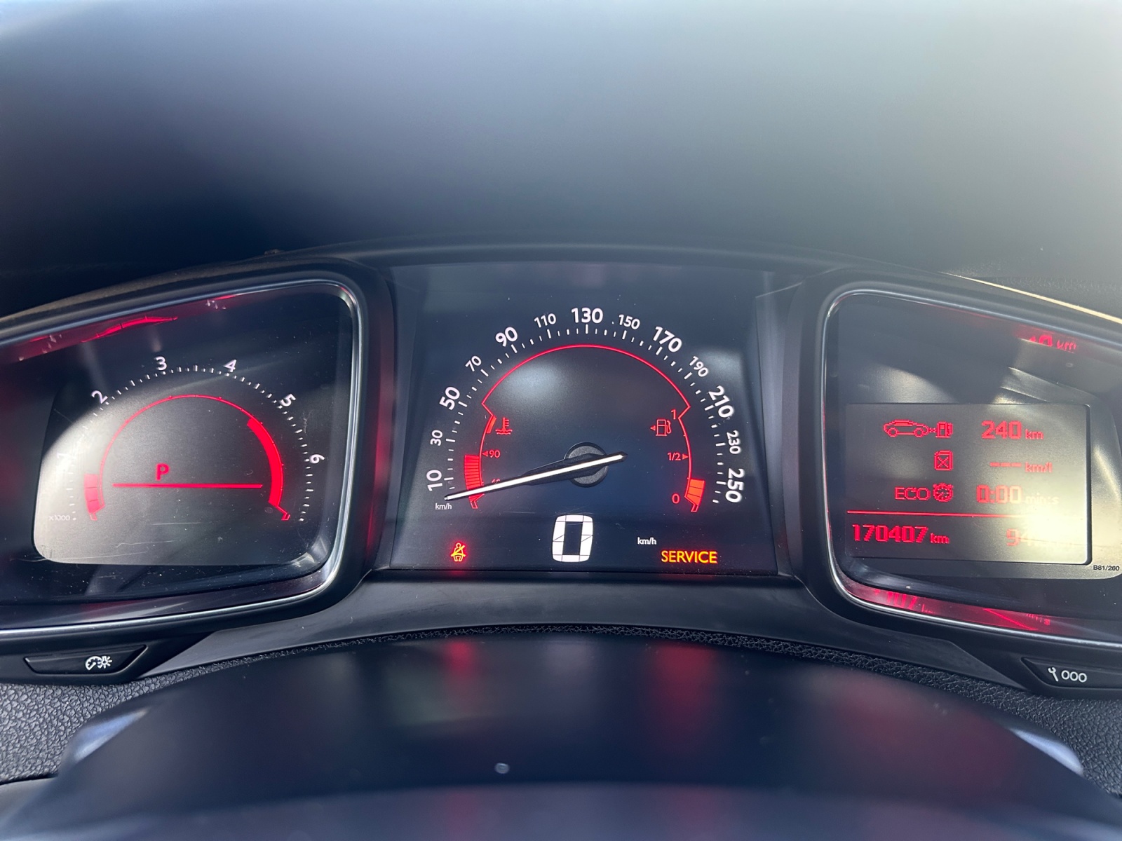 Ds Automobiles Ds 5 16