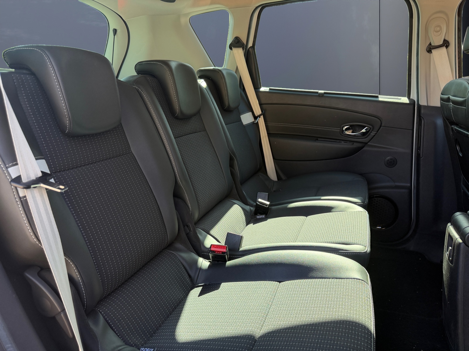 Renault Scenic 11