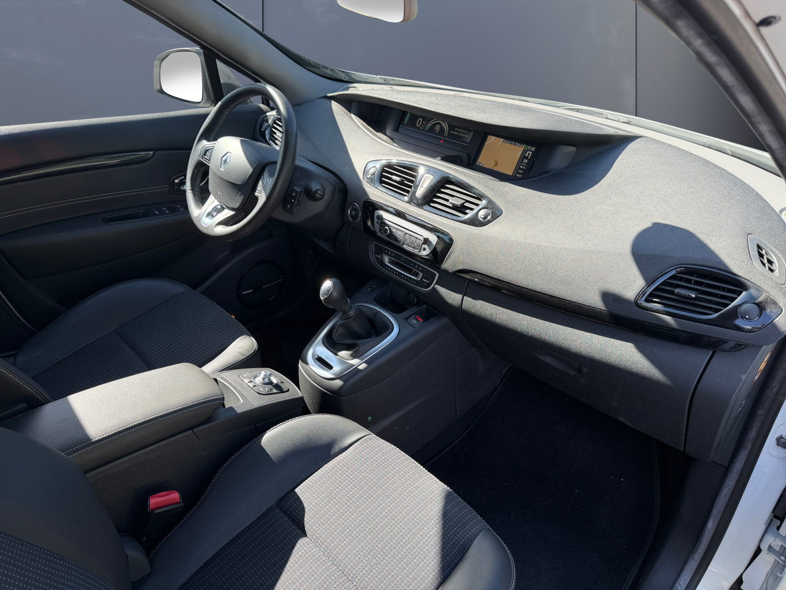 Renault Scenic 12