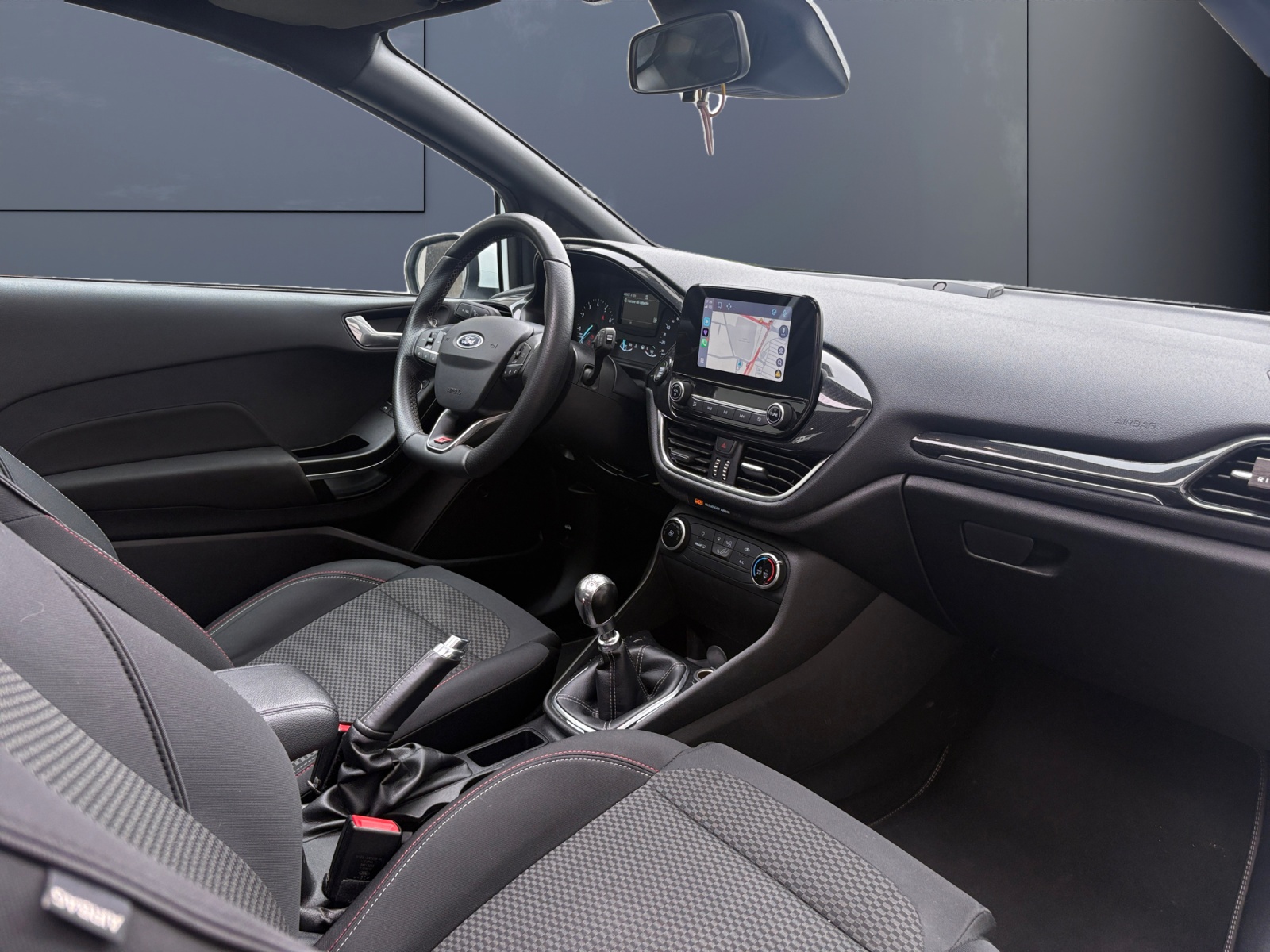 Ford Fiesta 12