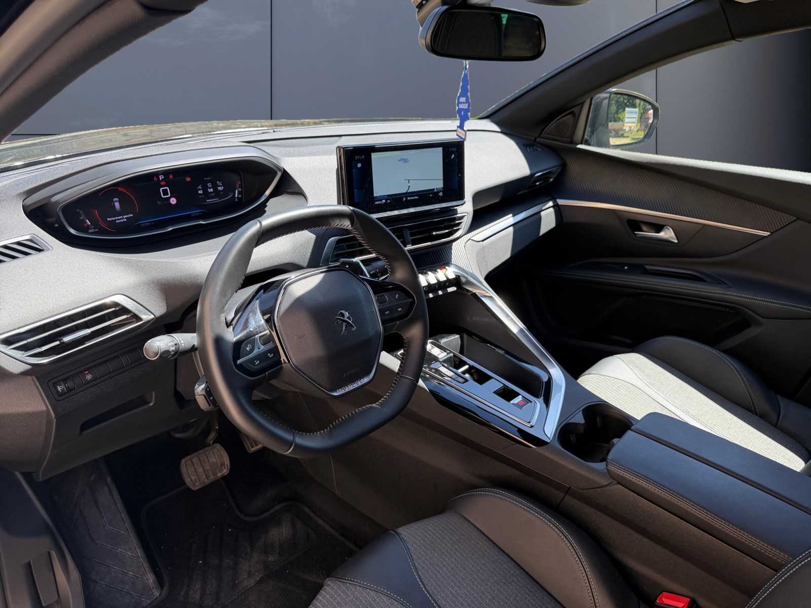 Peugeot 5008 8